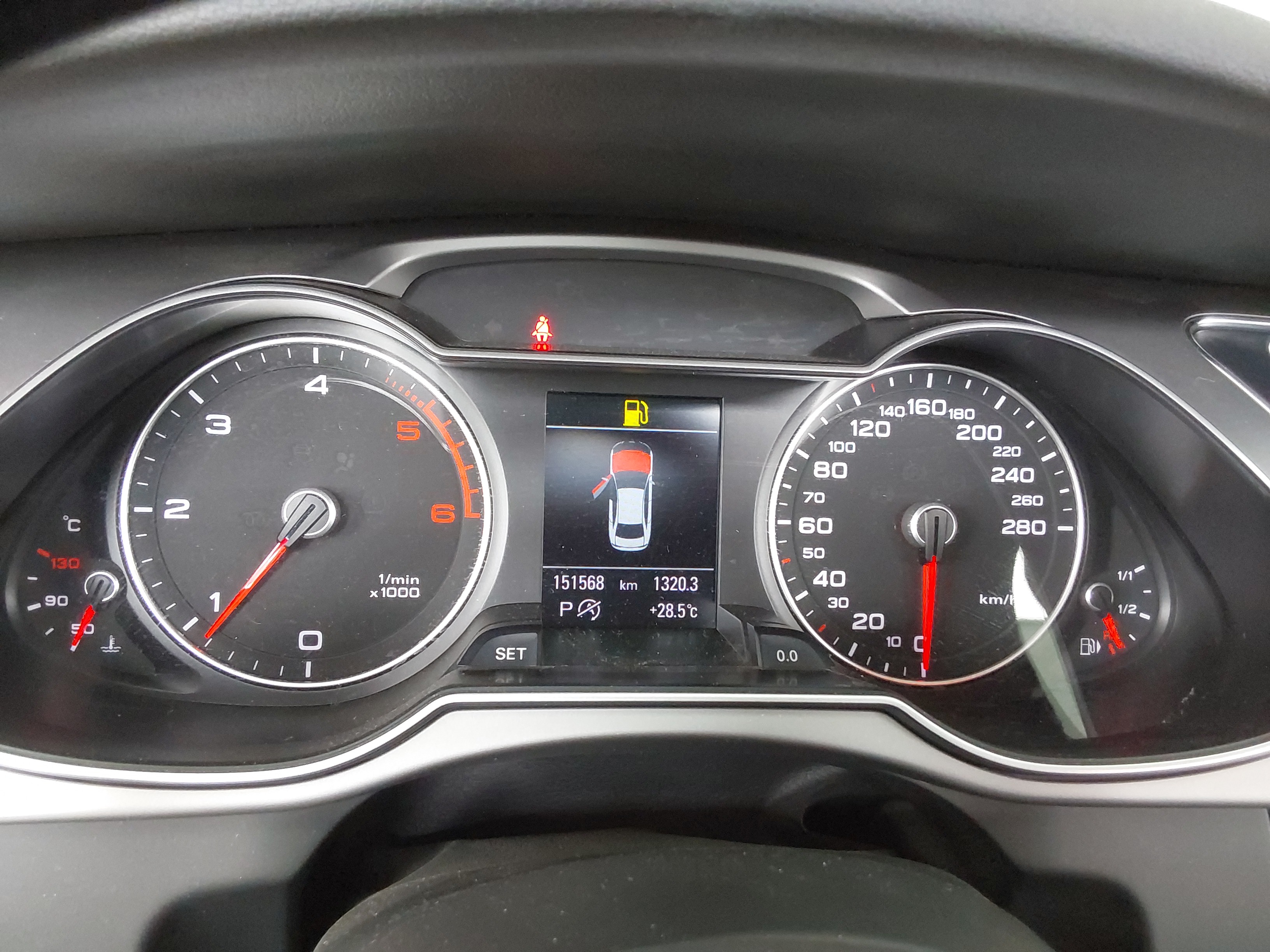 أودي A4