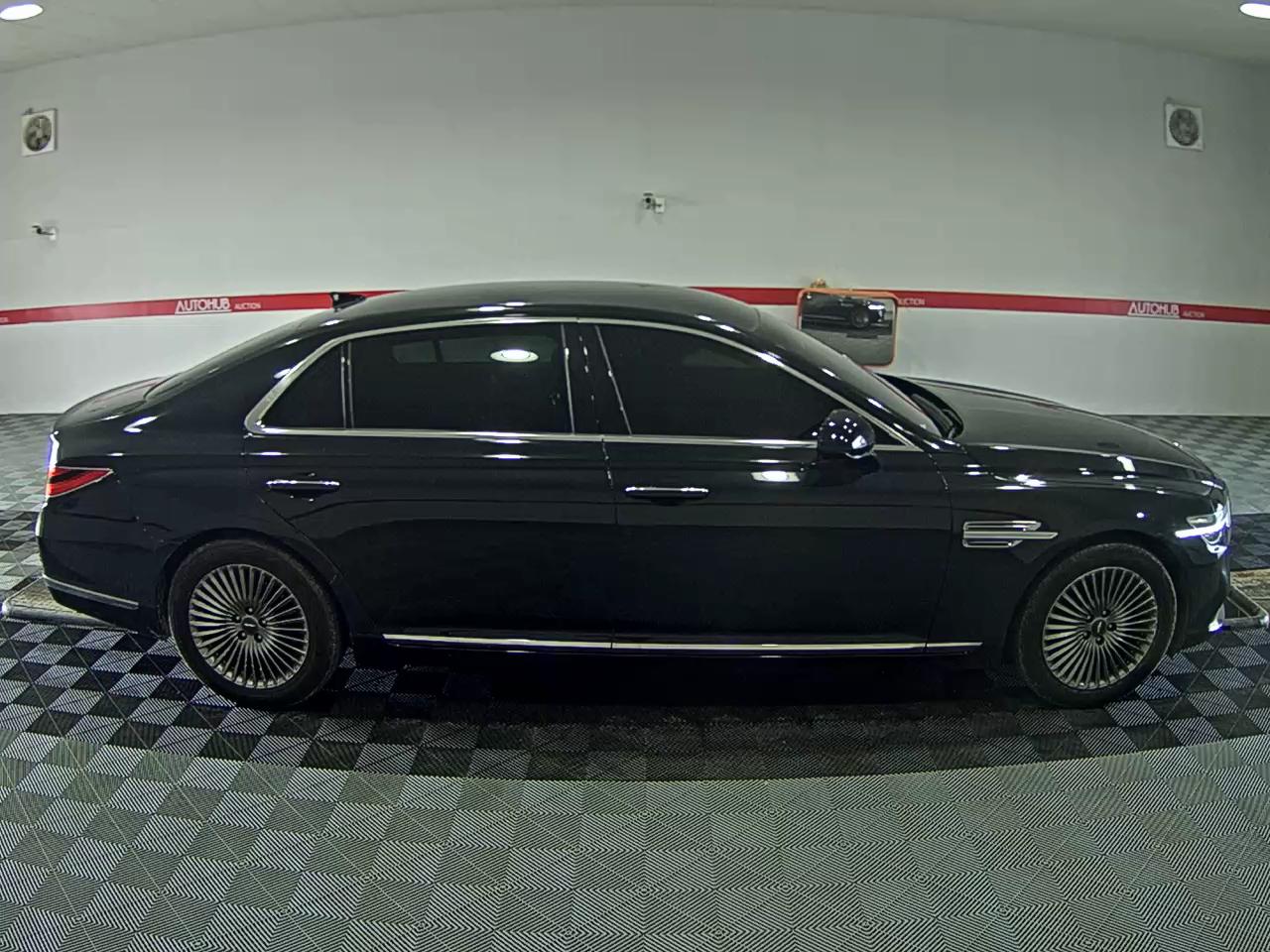 جينسس G90