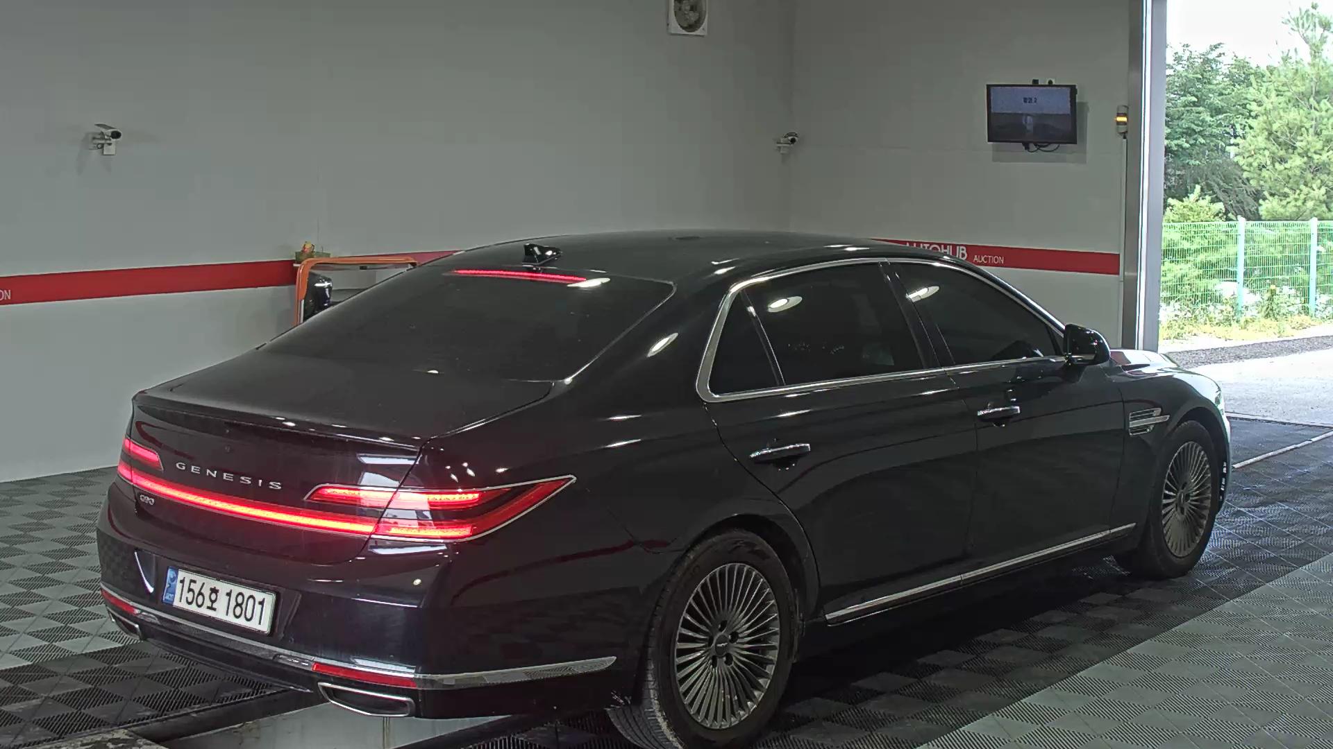 جينسس G90
