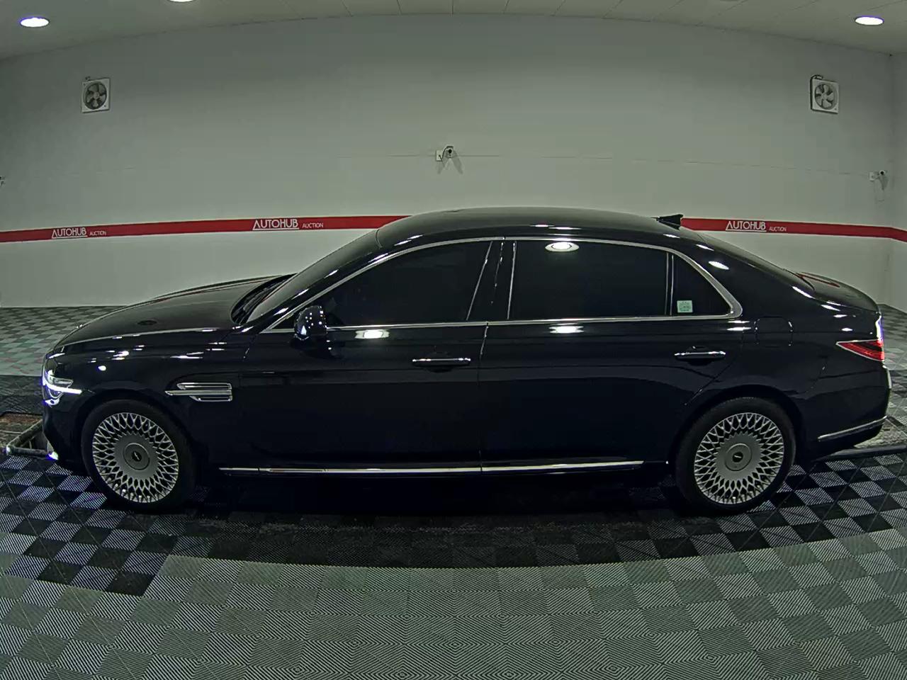 جينسس G90