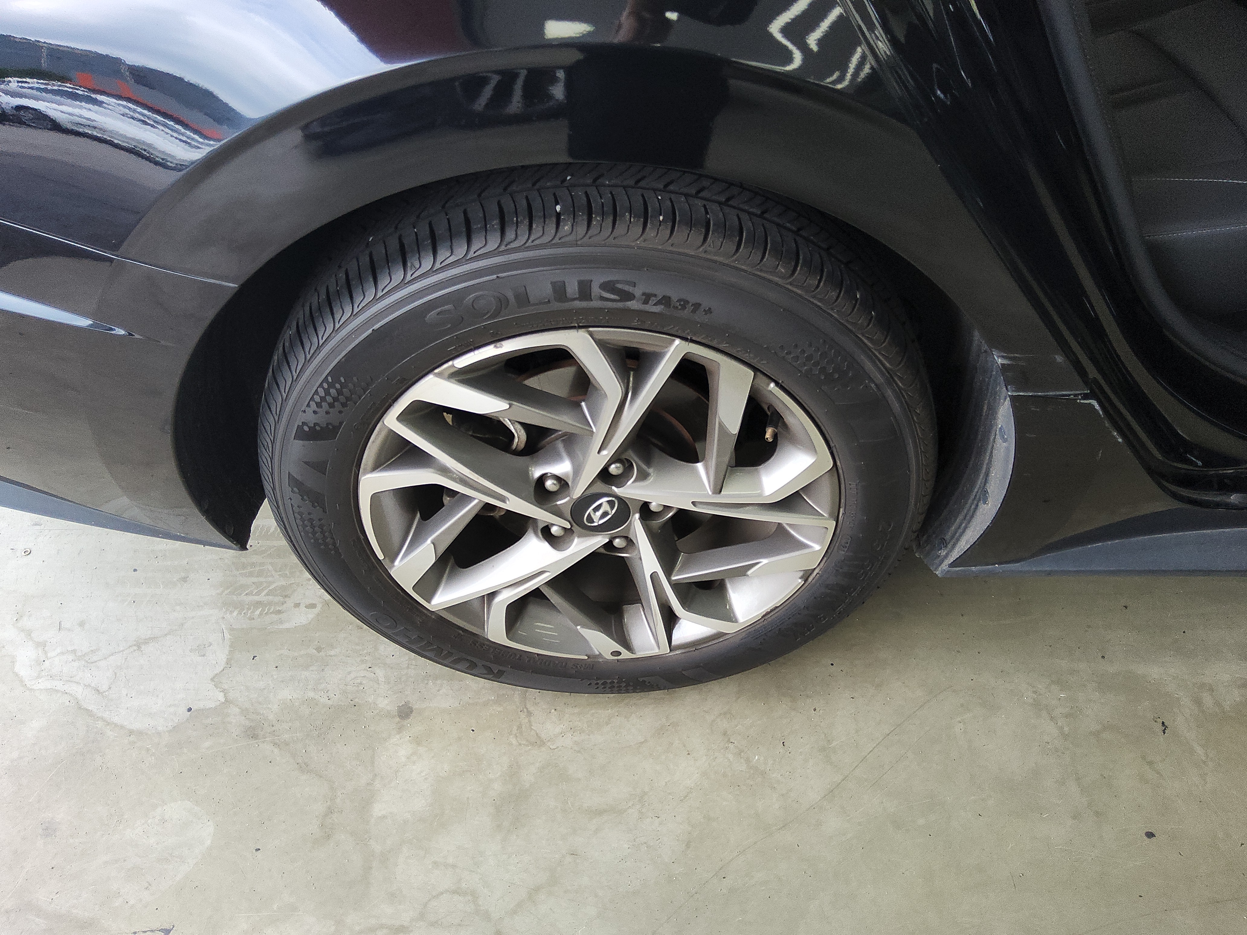 صورة إضافية