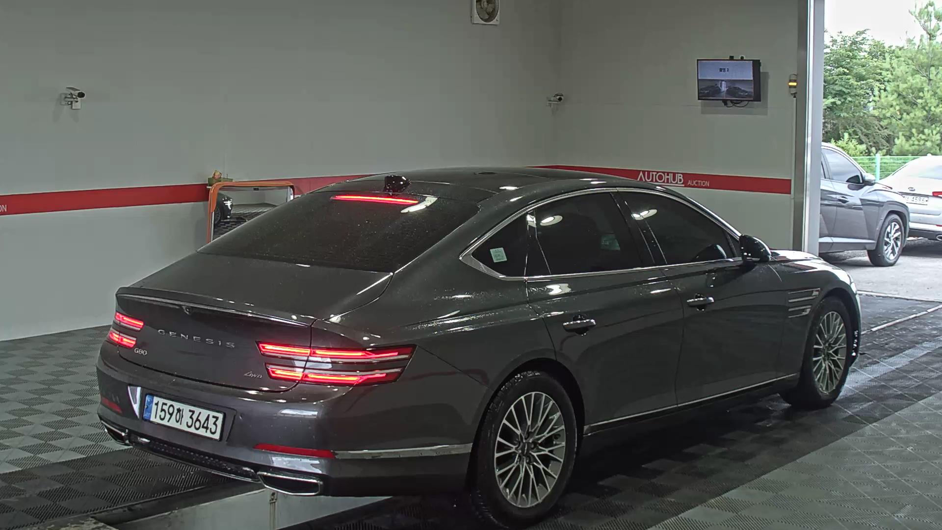 جينسس G80