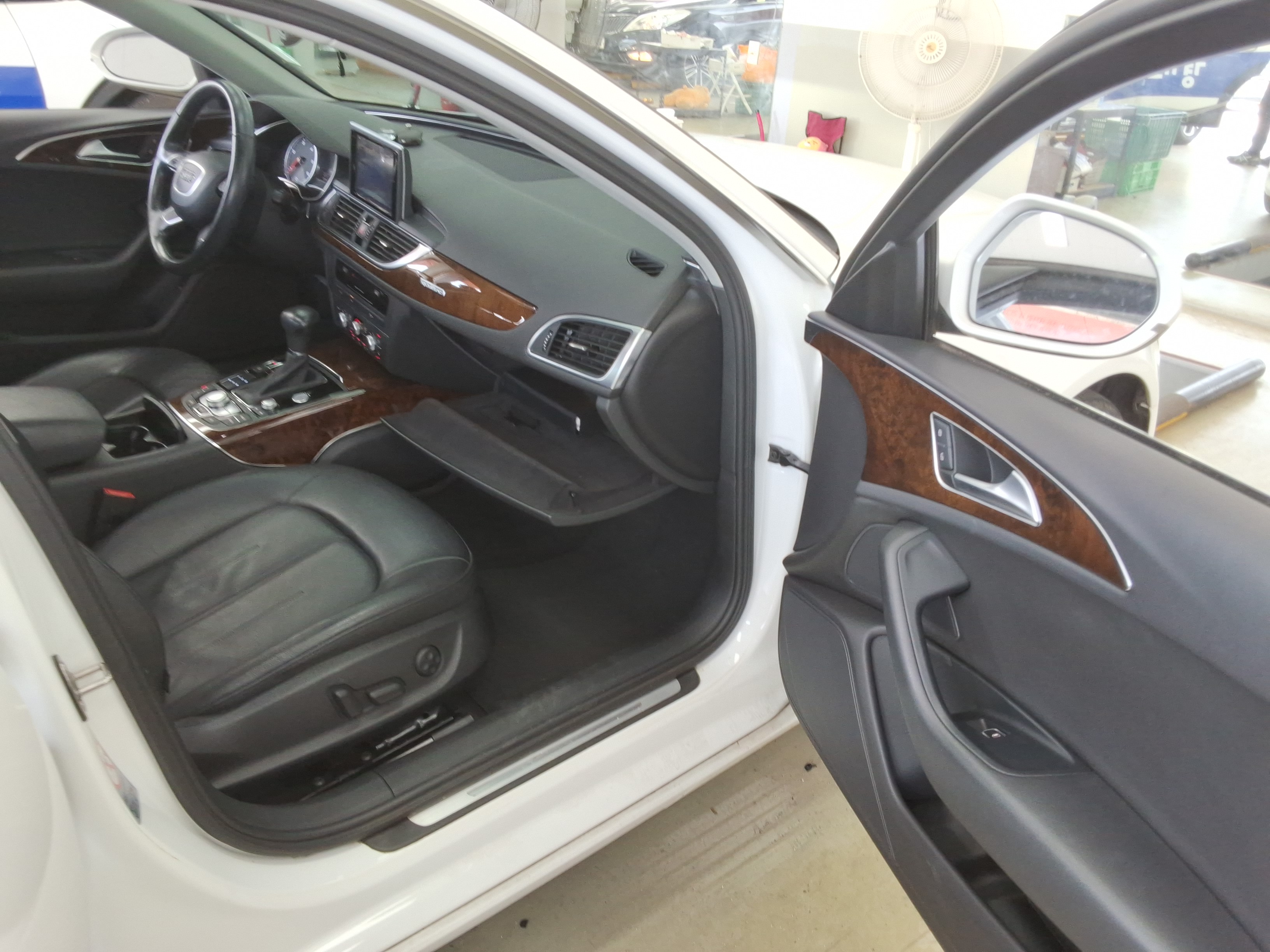 أودي A6