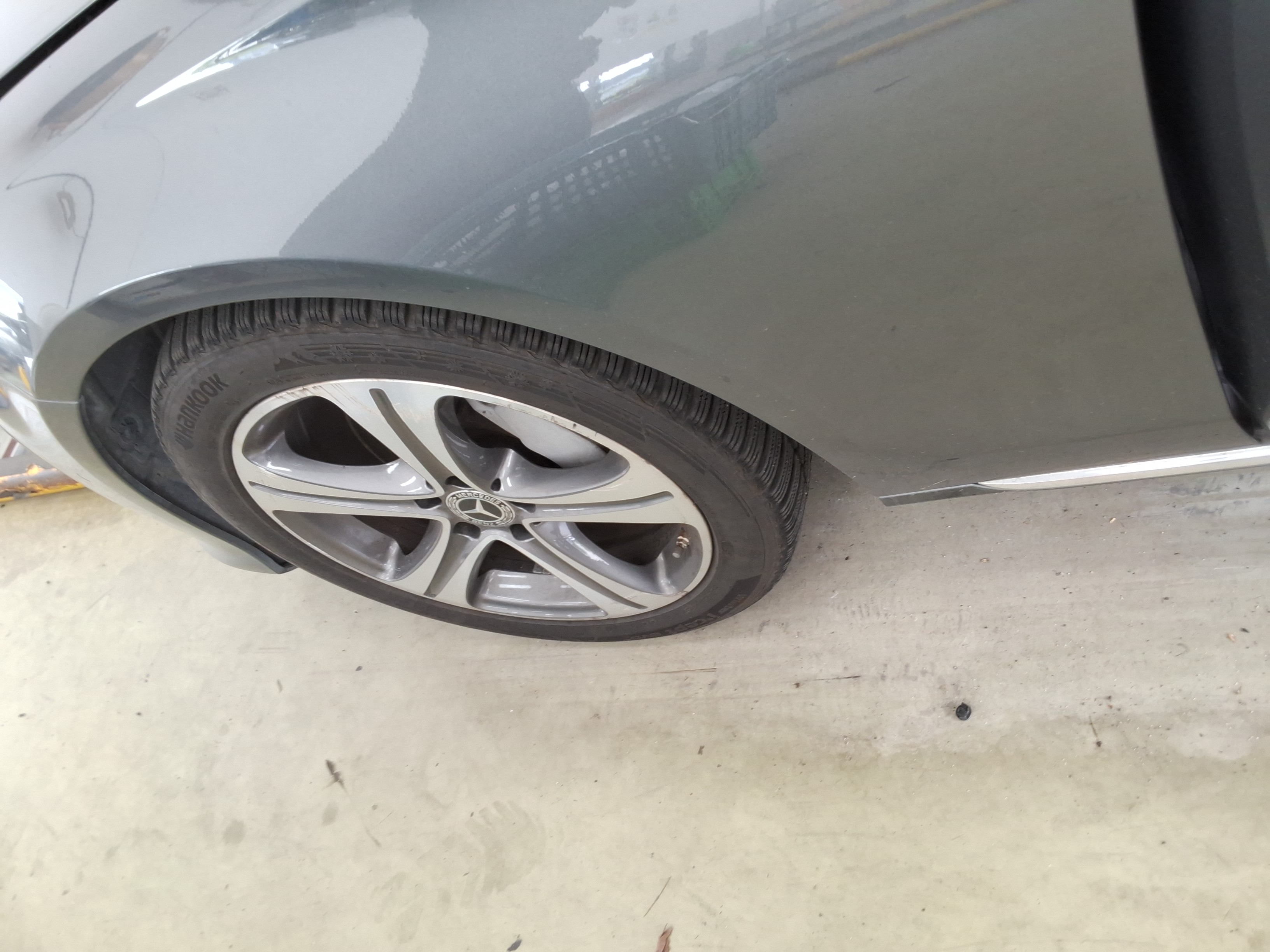 مرسيدس E-CLASS