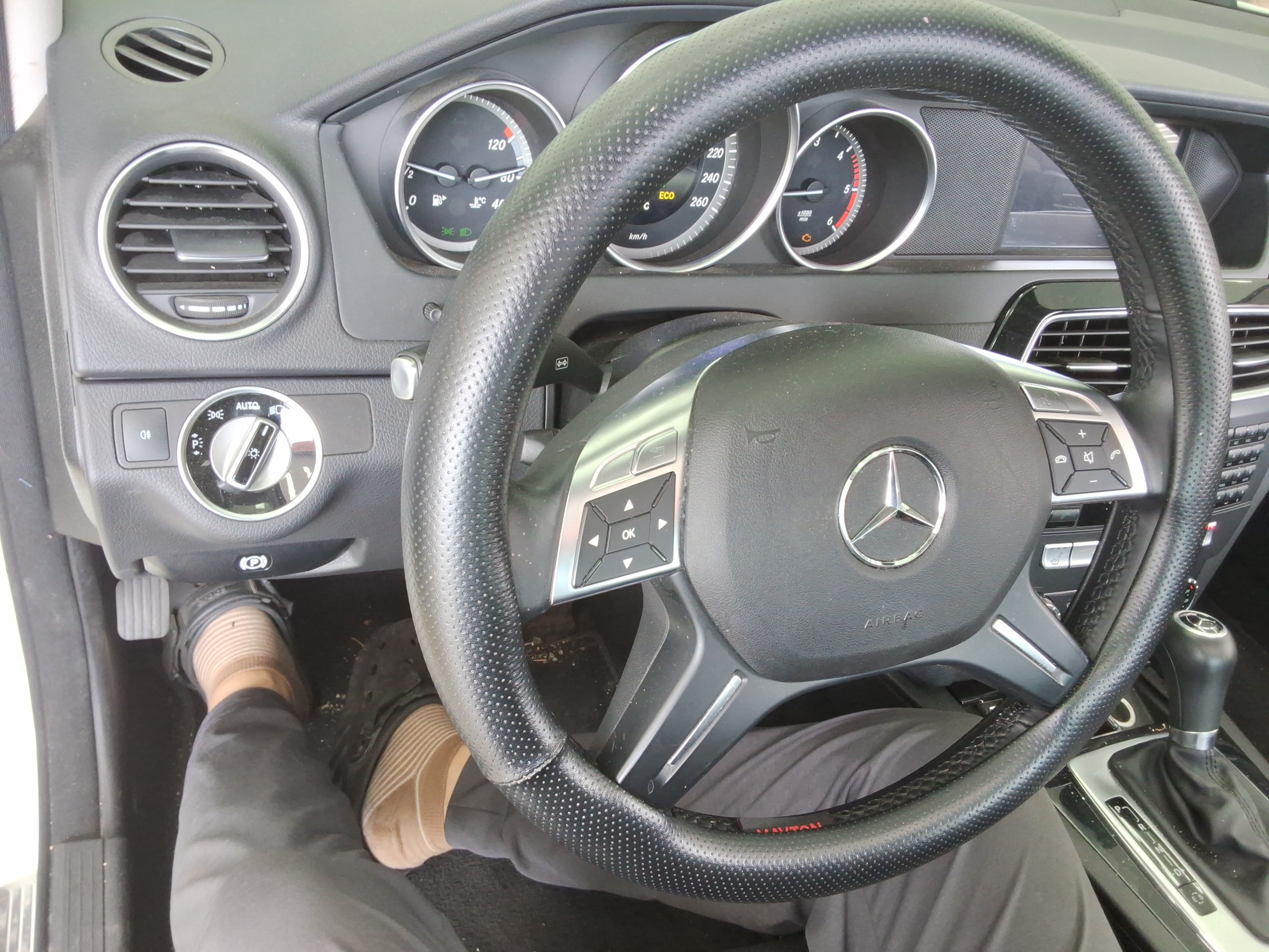 مرسيدس C-CLASS