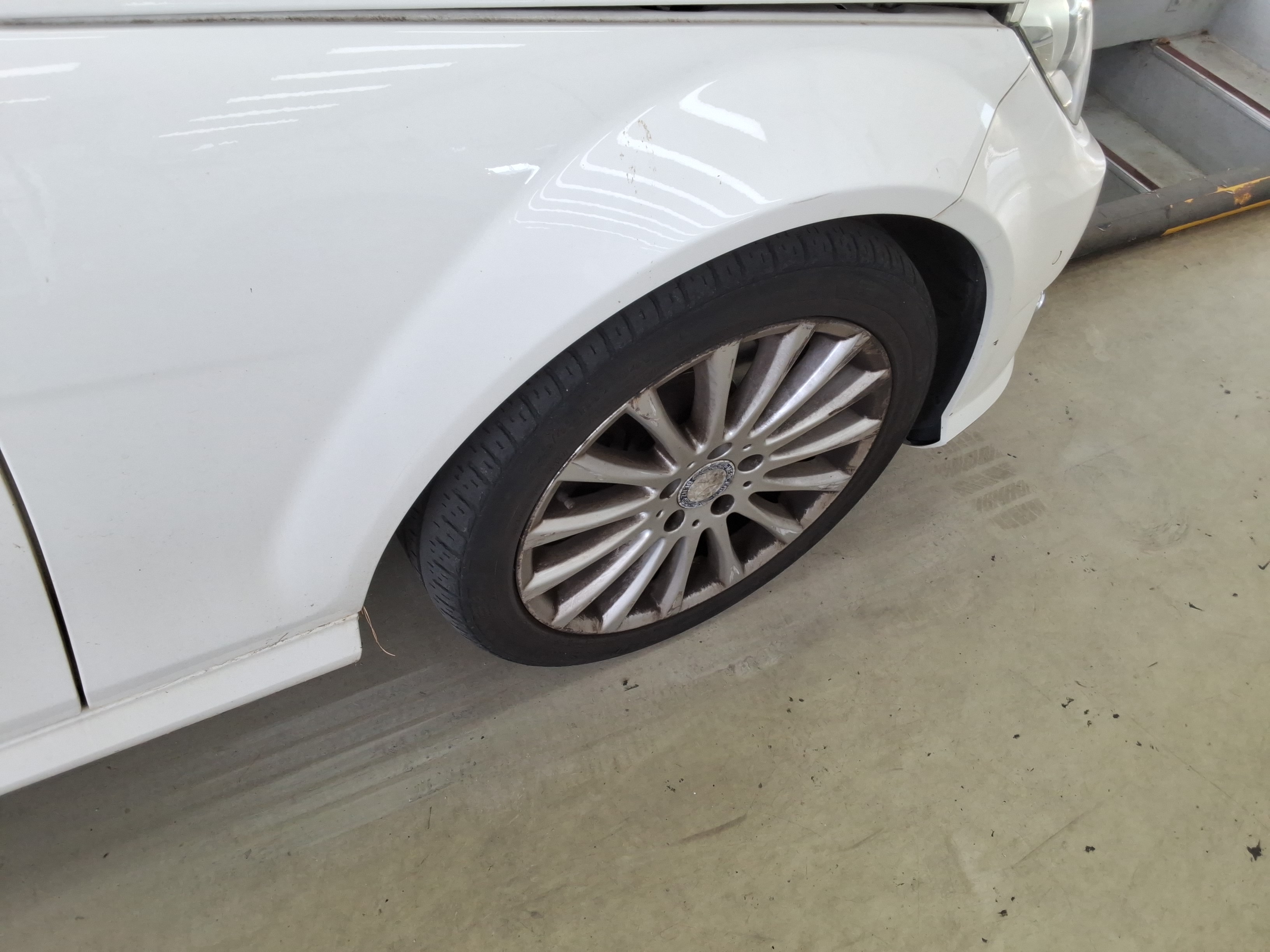 مرسيدس C-CLASS