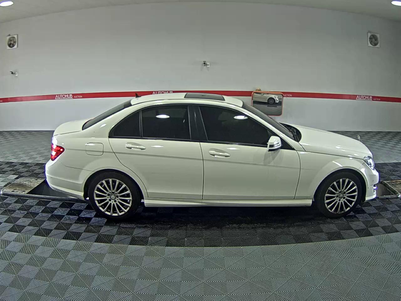 مرسيدس C-CLASS