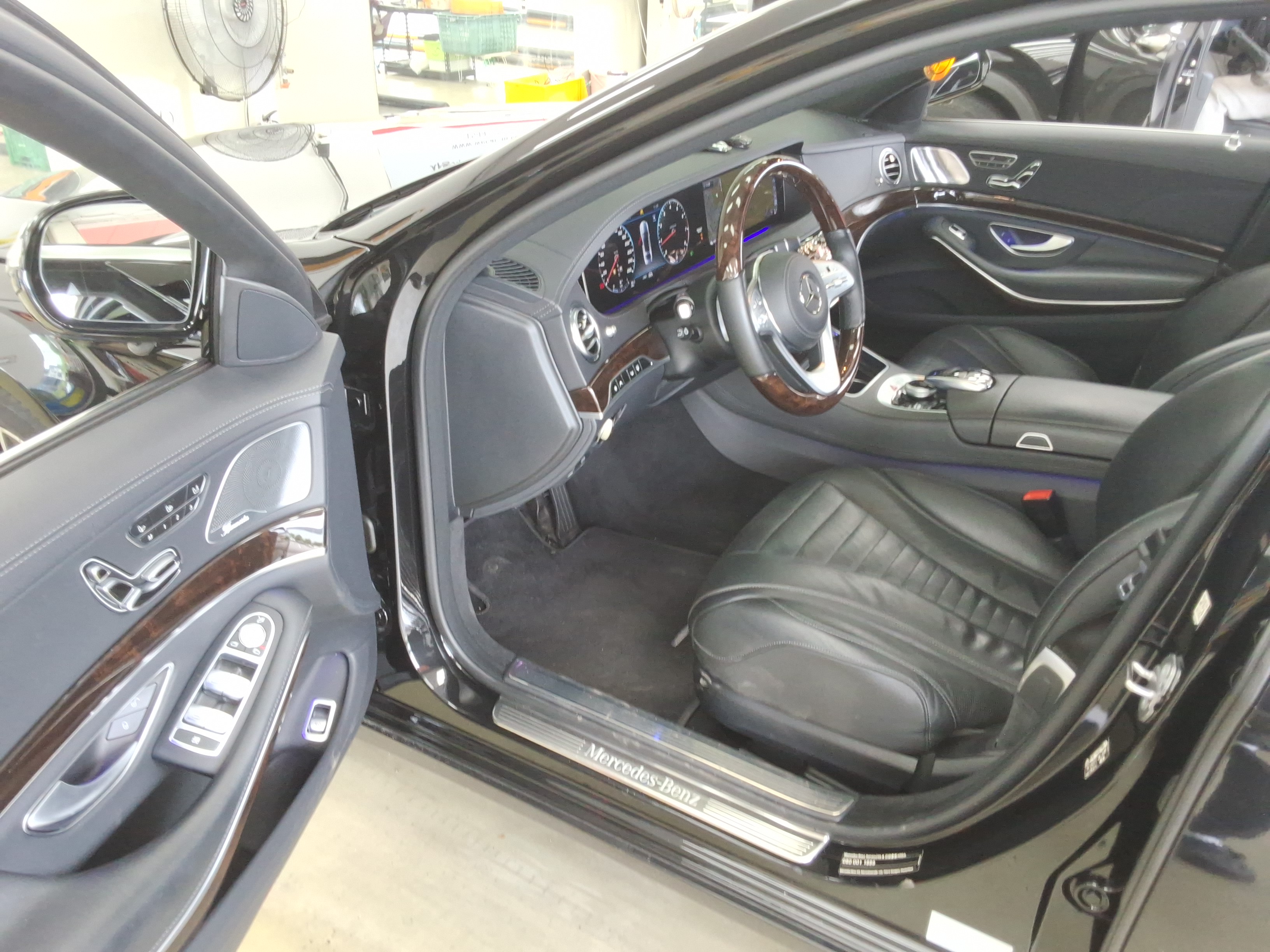 مرسيدس S-CLASS