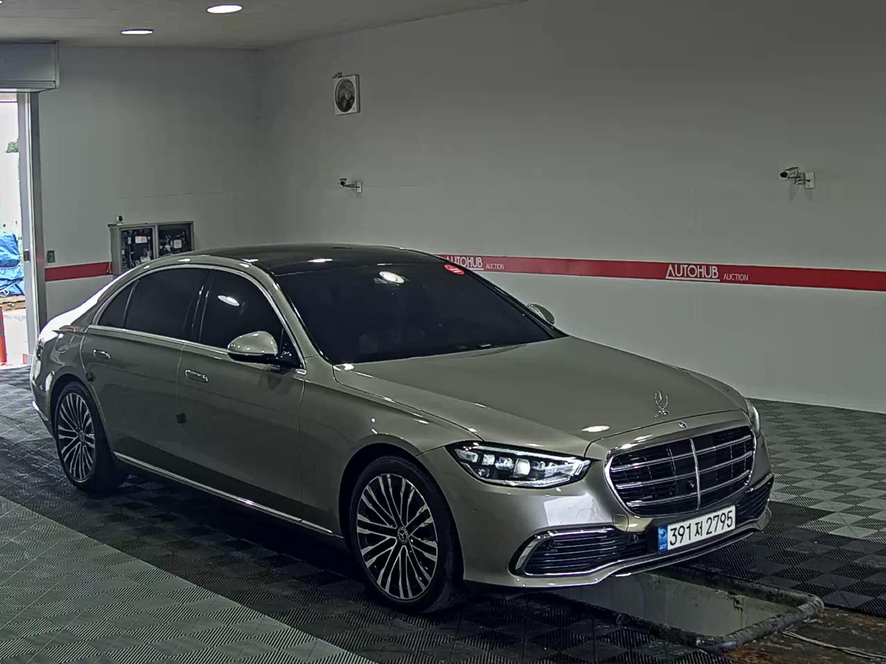 مرسيدس S-CLASS