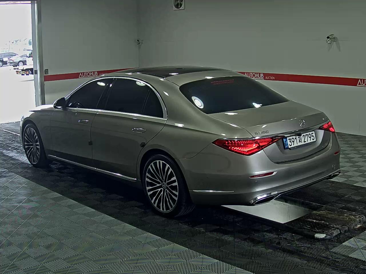 مرسيدس S-CLASS