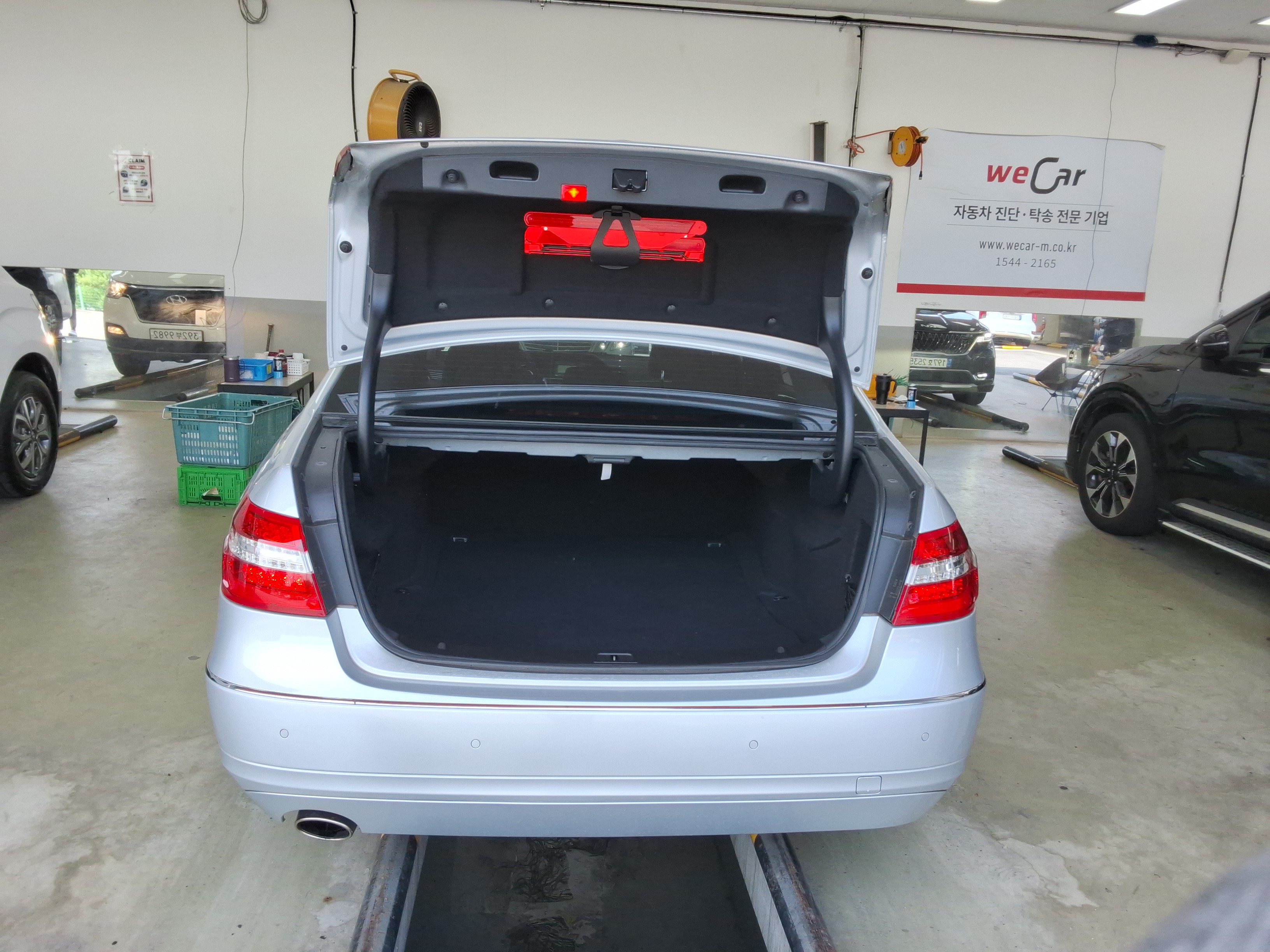 مرسيدس E-CLASS