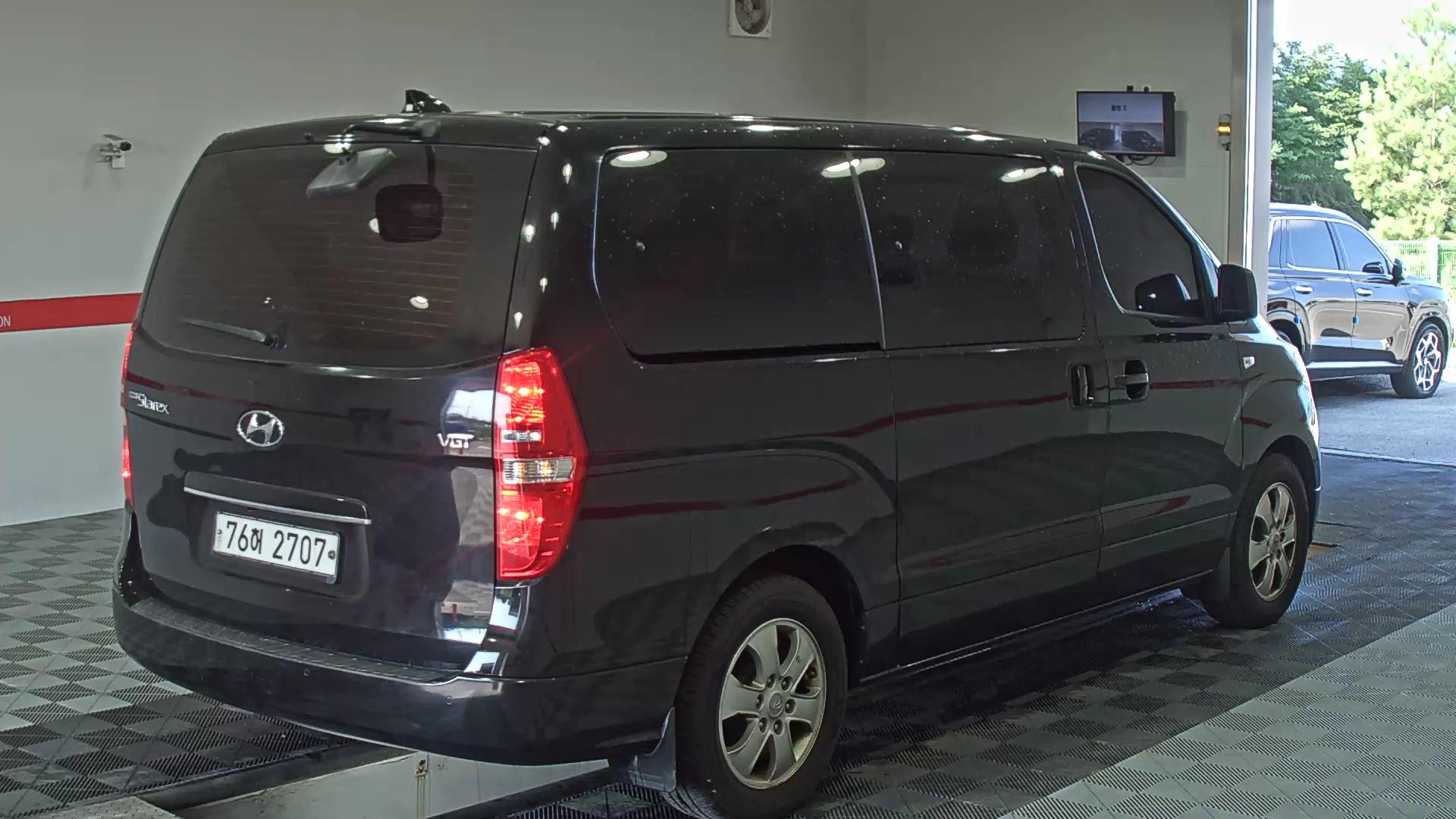 هيونداي H1