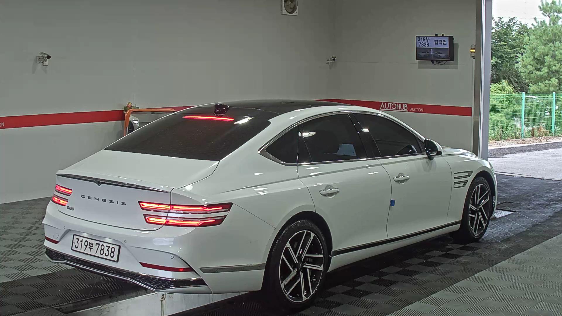 جينسس G80