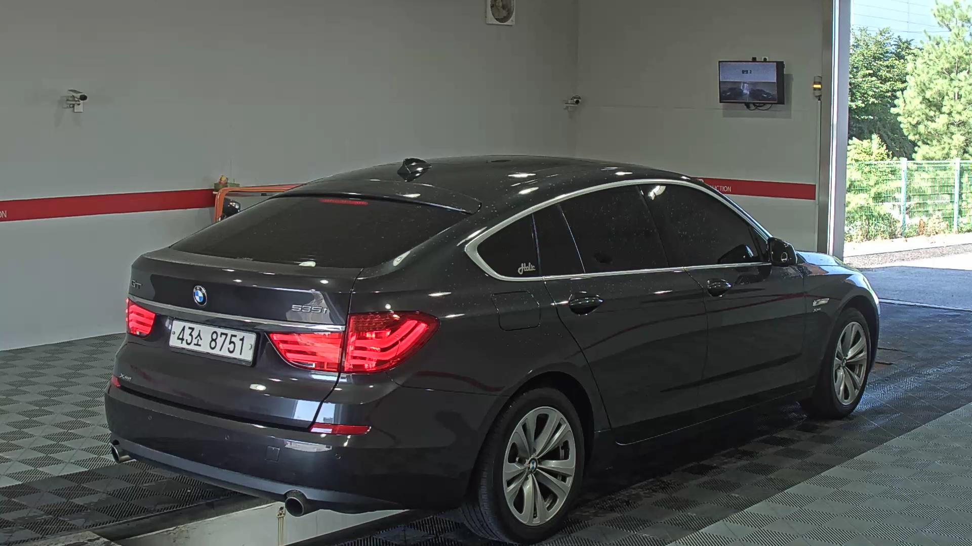 بي إم دبليو جران توريزمو