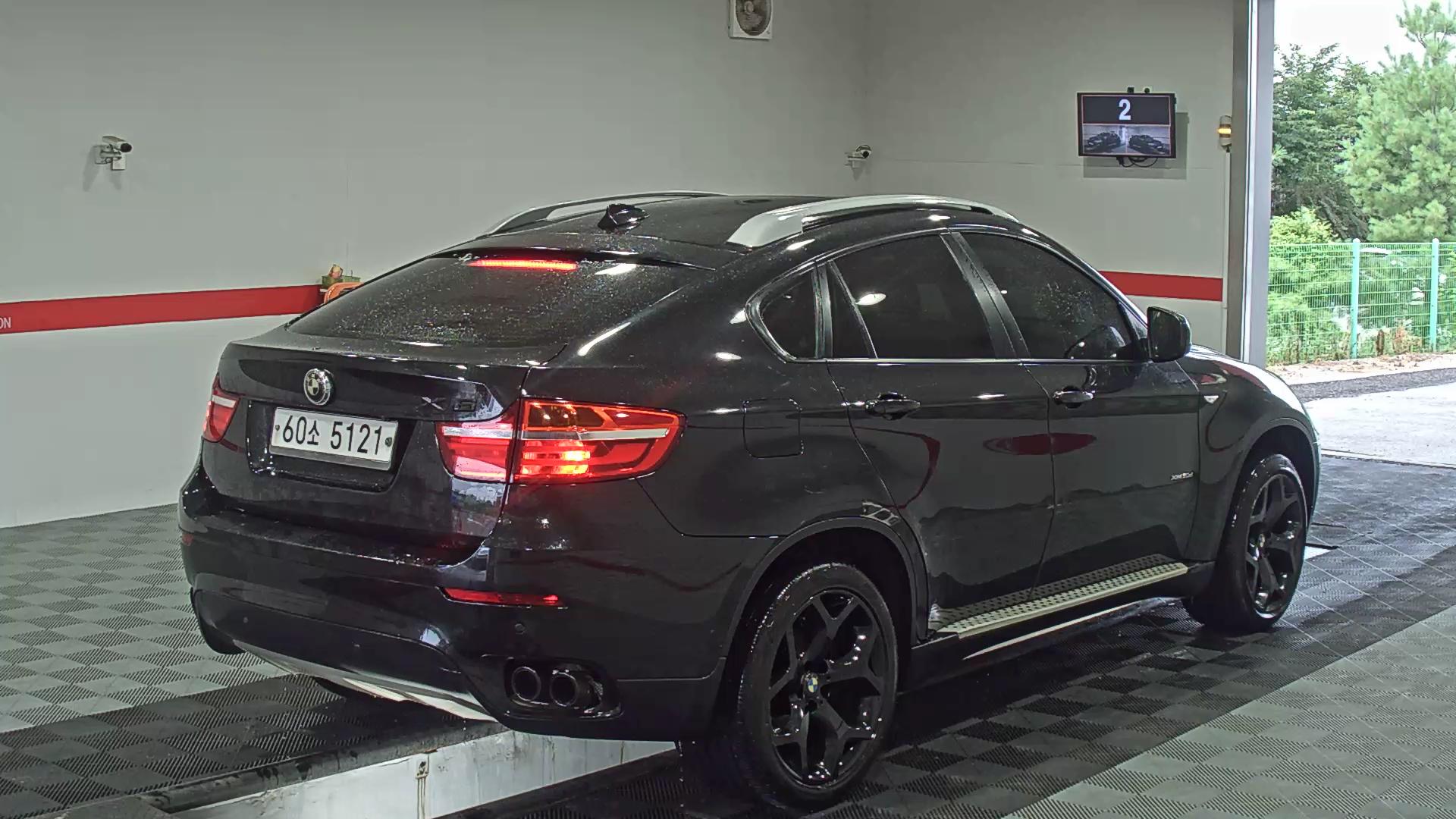 بي إم دبليو X6