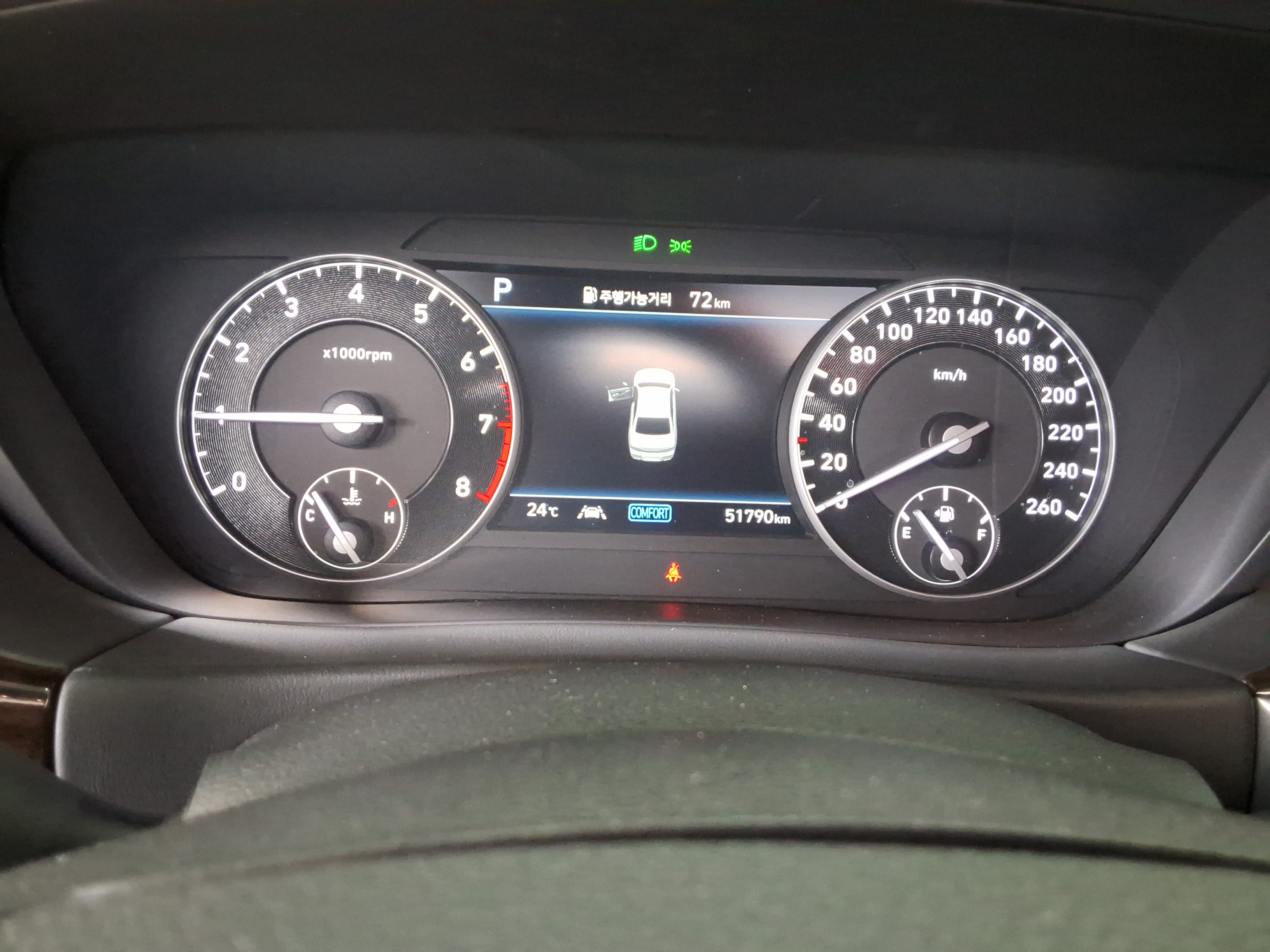 جينسس G90