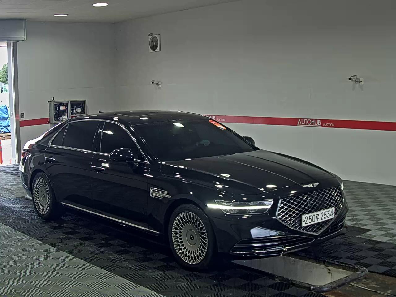 جينسس G90