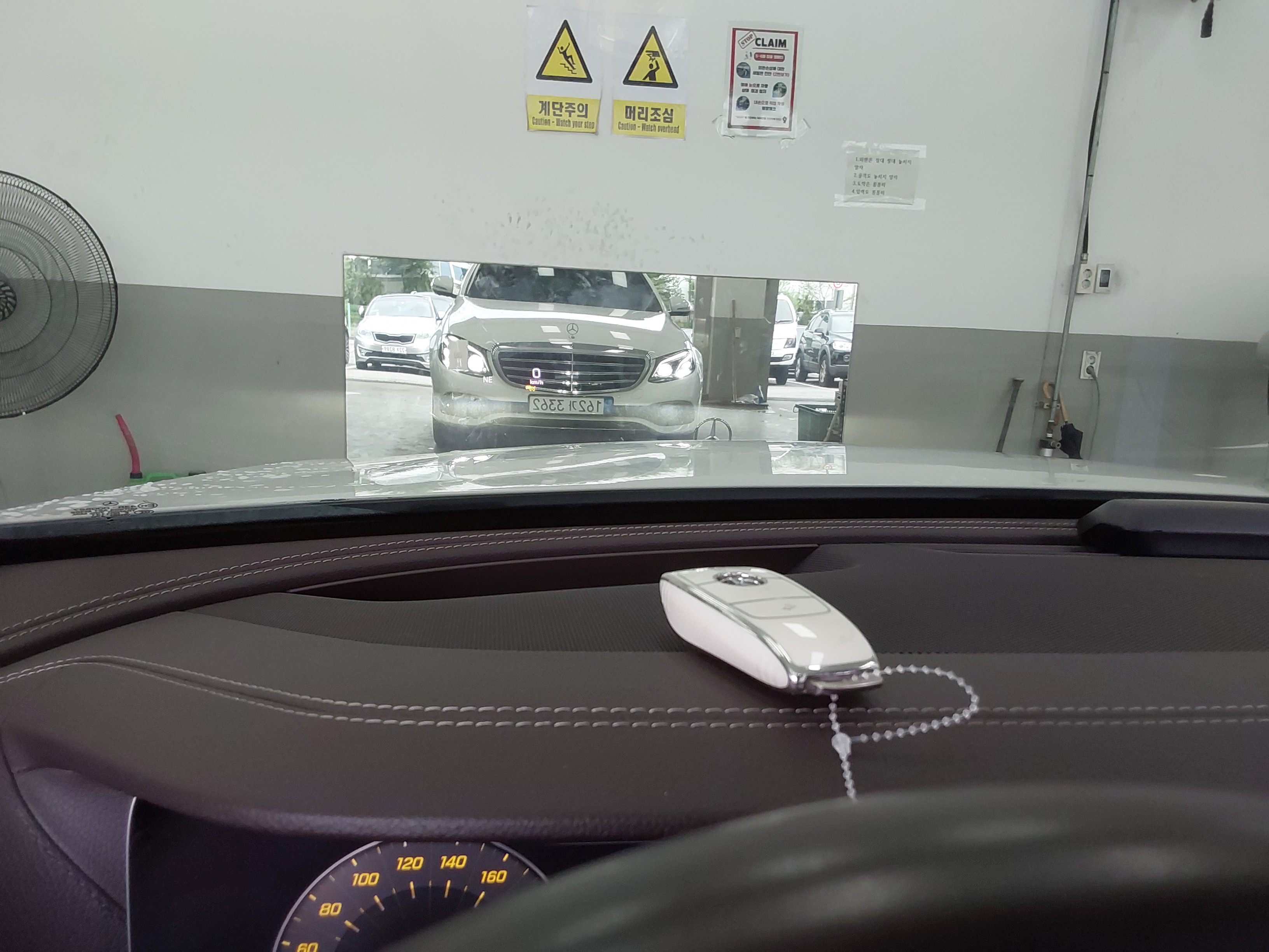 مرسيدس E-CLASS