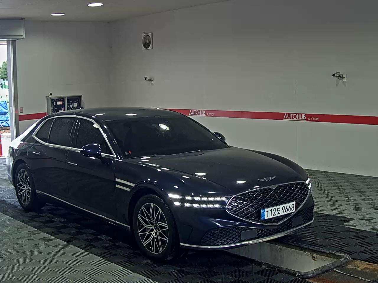 جينسس G90