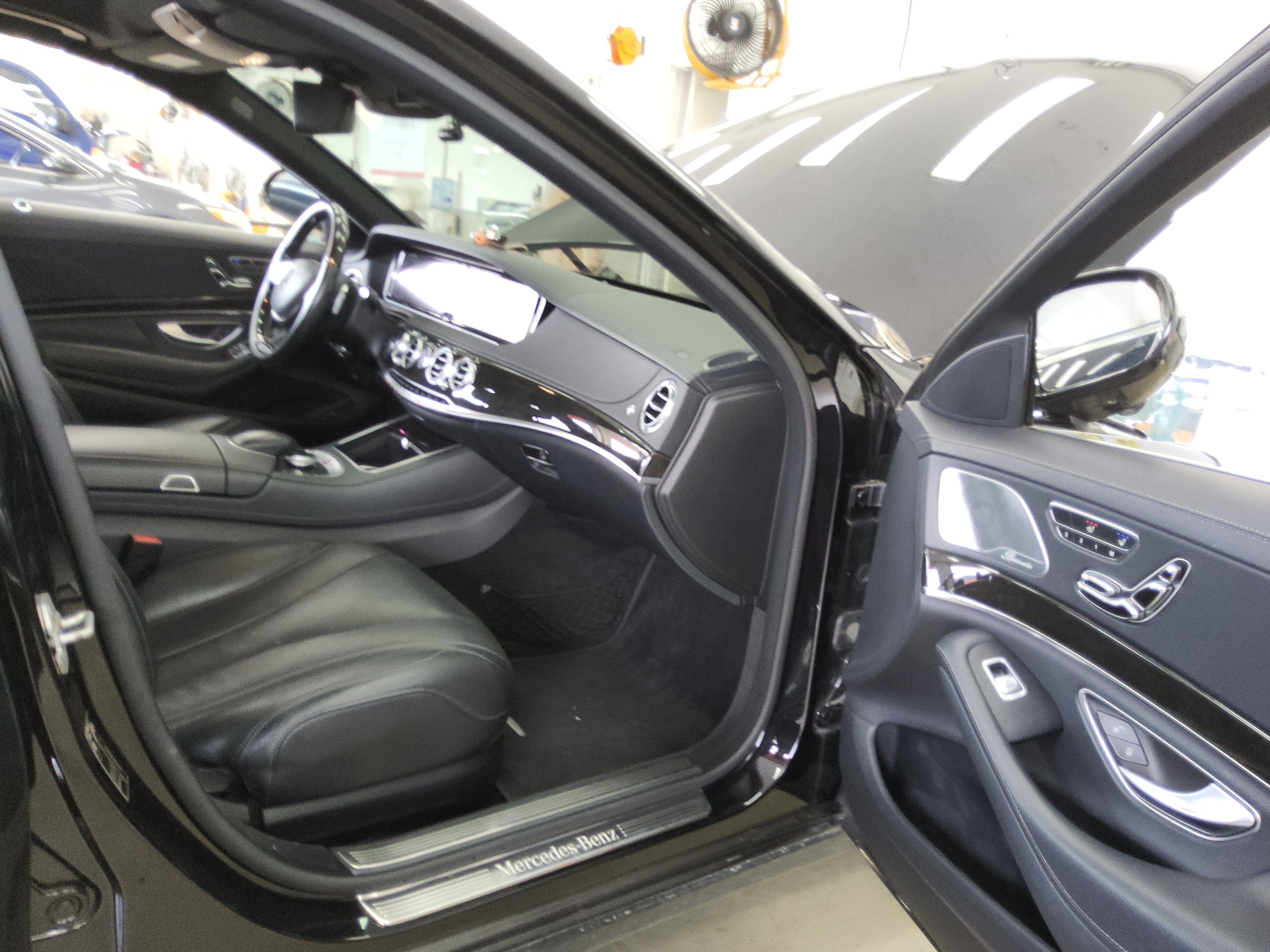 مرسيدس S-CLASS