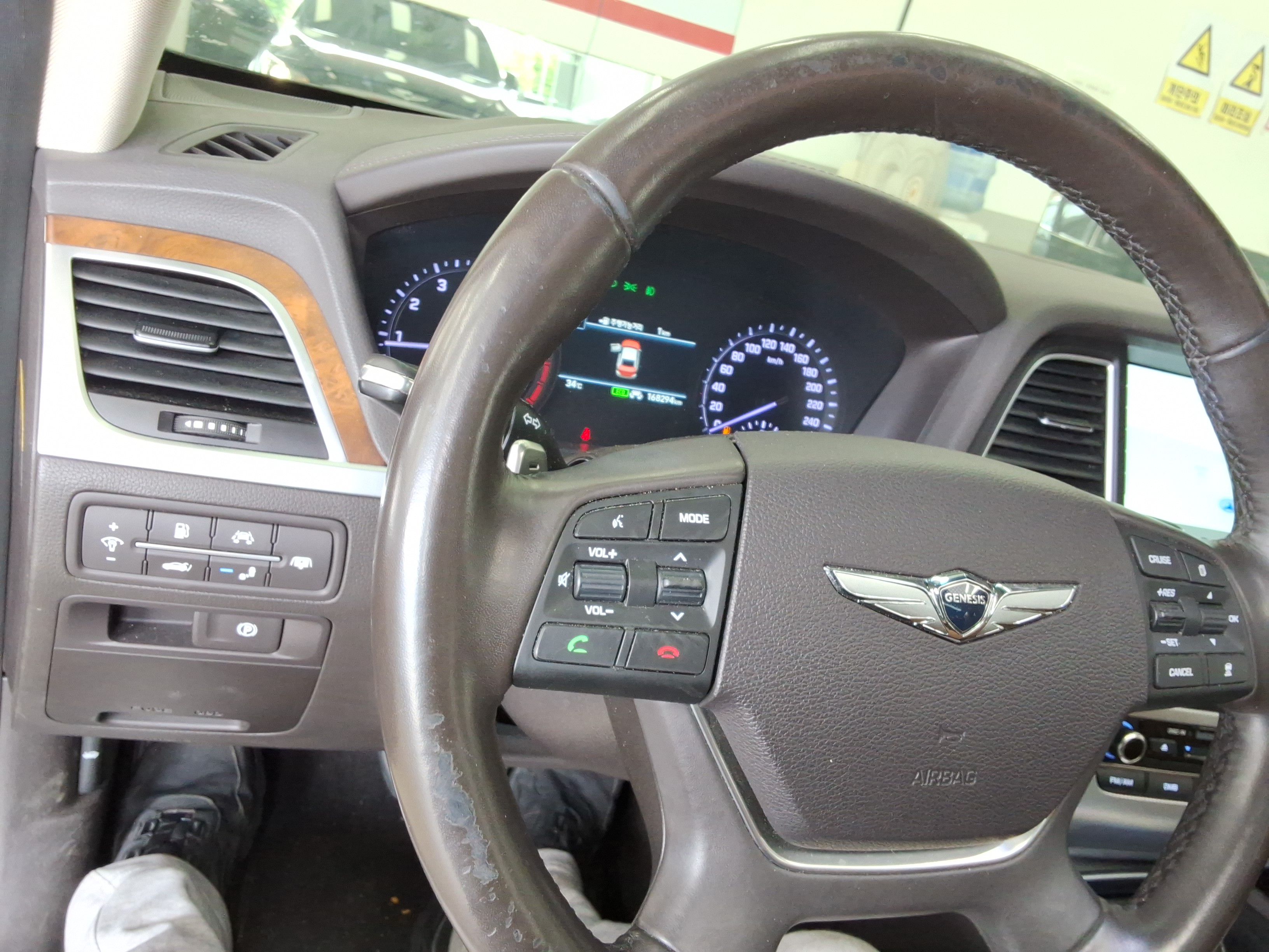 جينسس G80