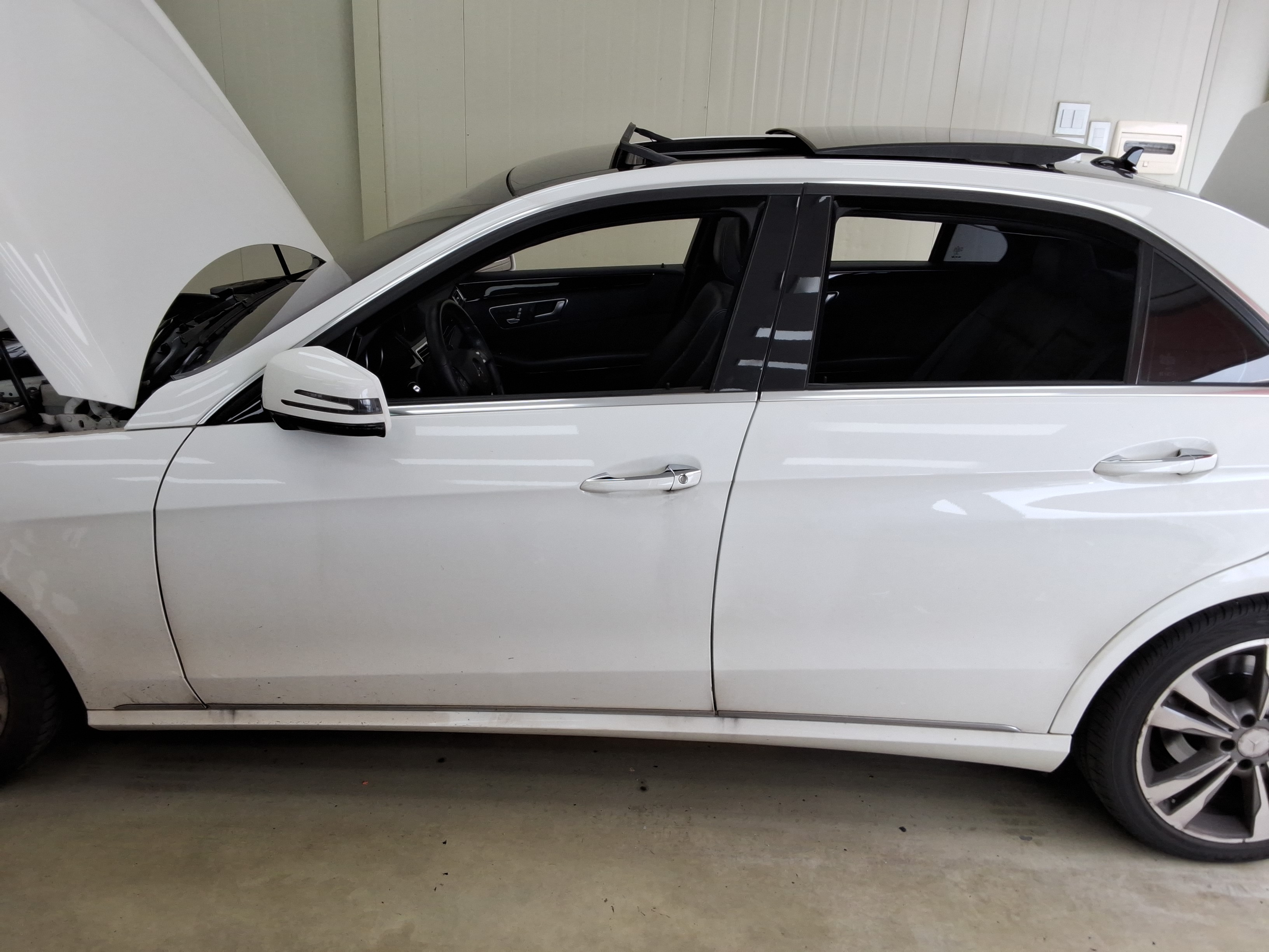 مرسيدس E-CLASS