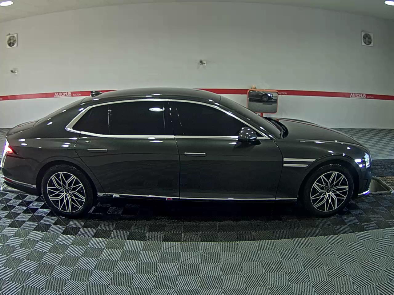 جينسس G90