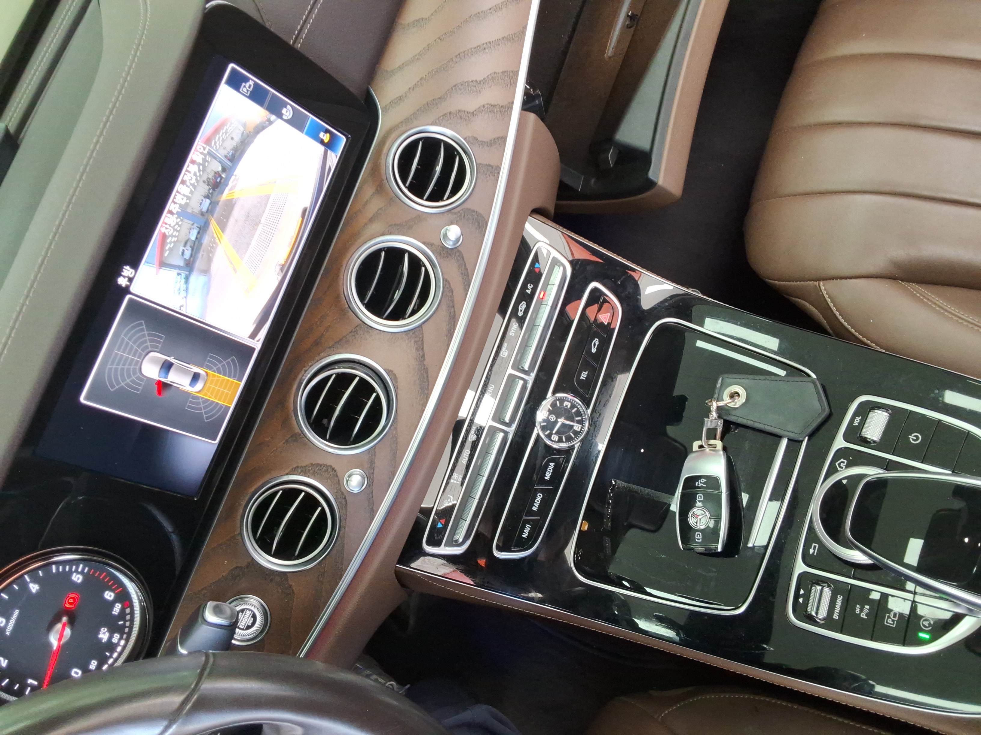 مرسيدس - E-CLASS - Image 17