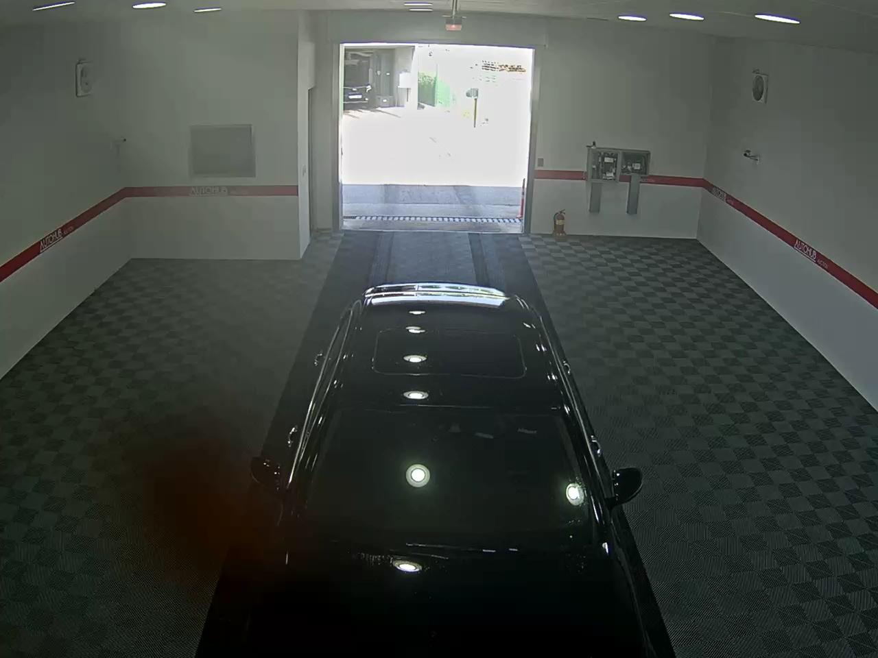 مرسيدس - E-CLASS - Image 6
