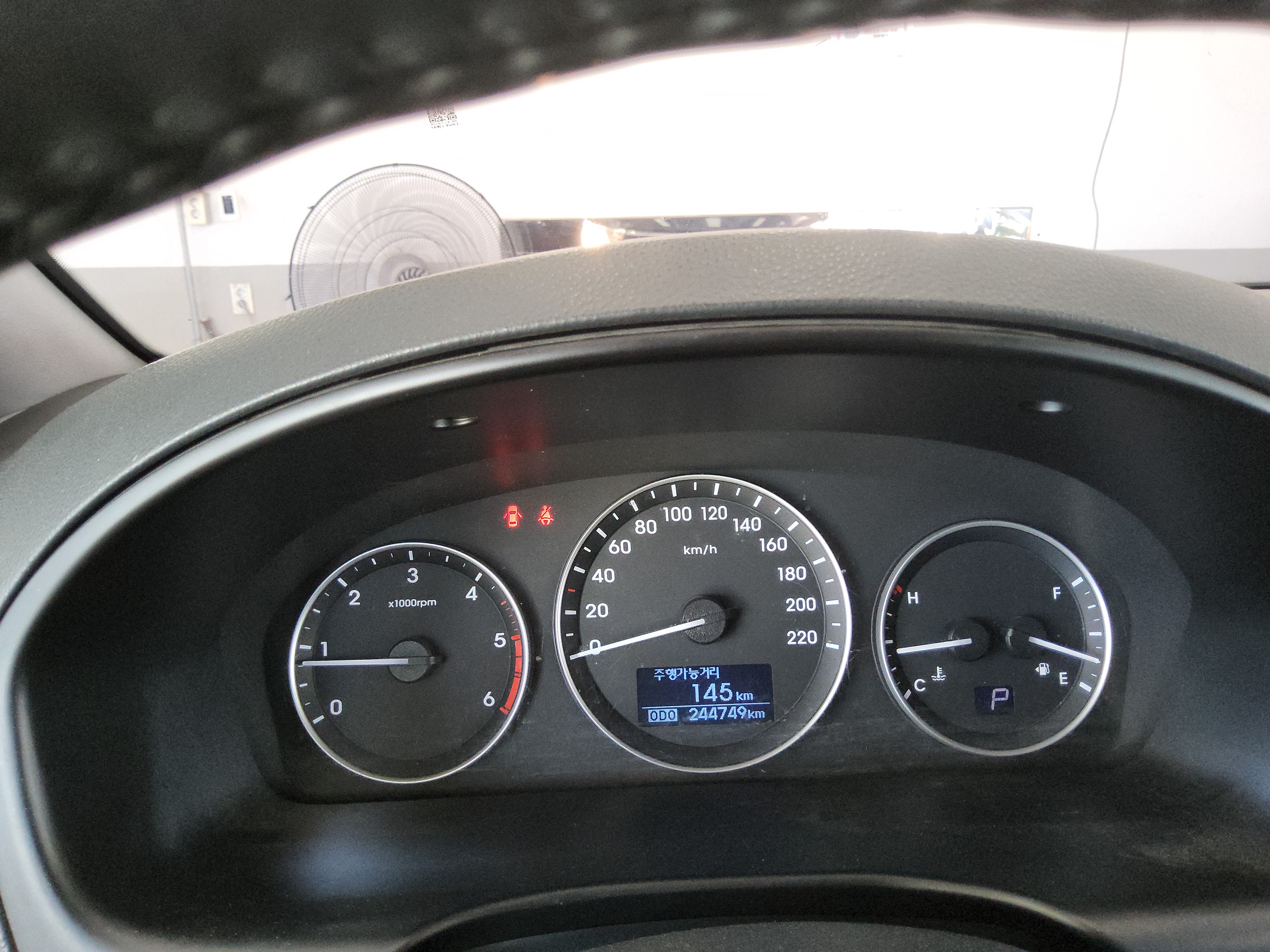 هيونداي H1