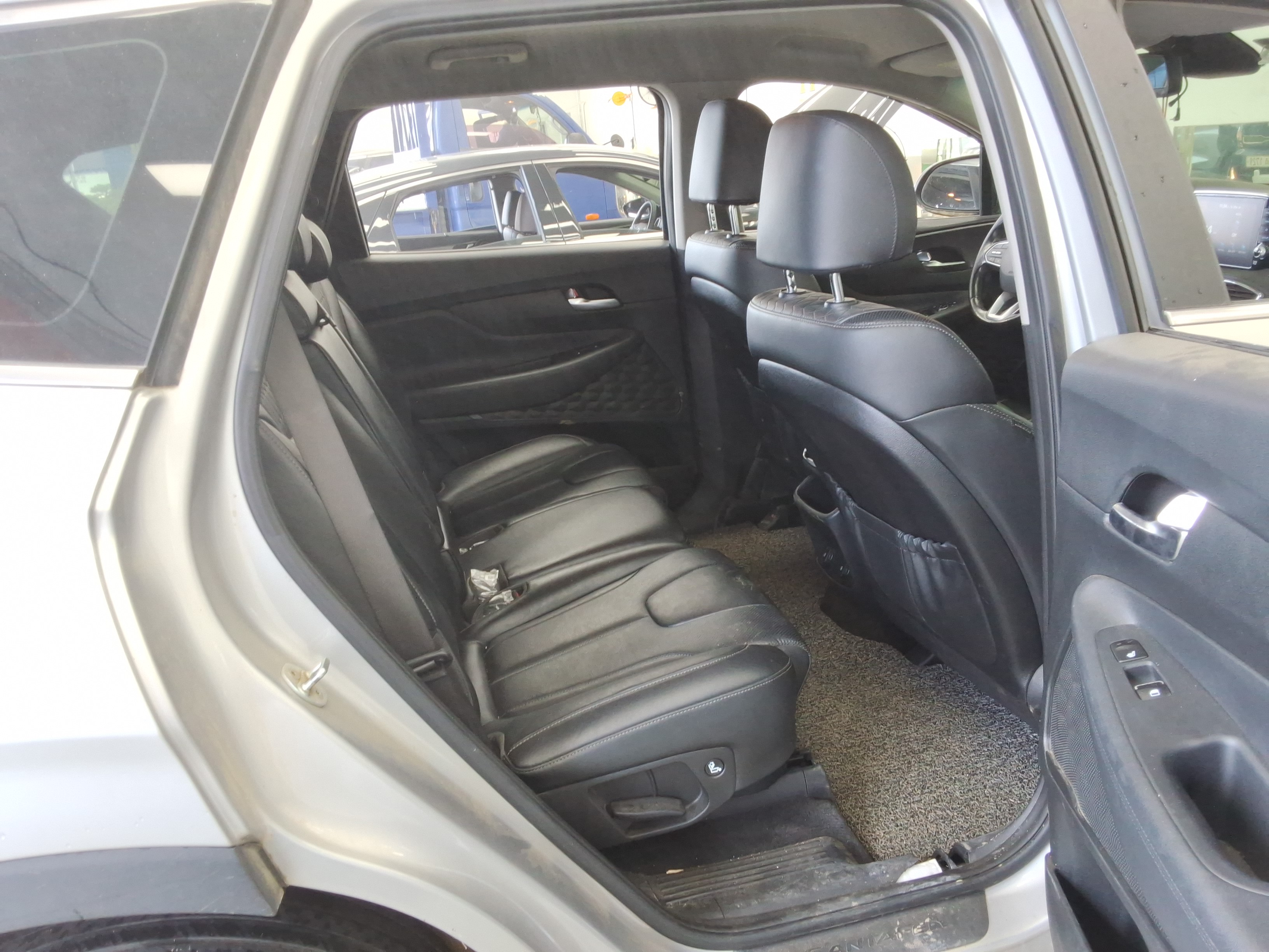 صورة إضافية