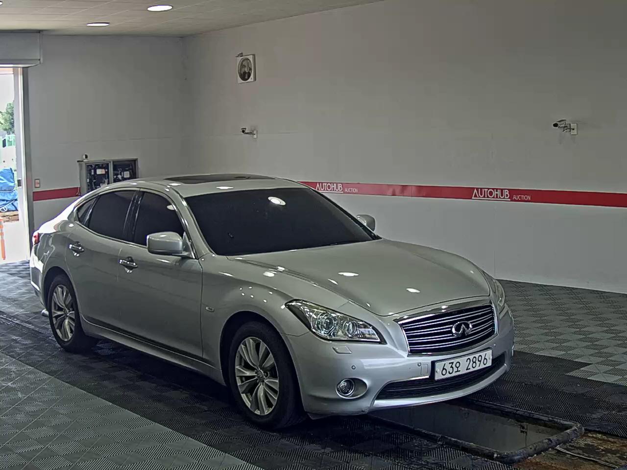 اينفيني M37