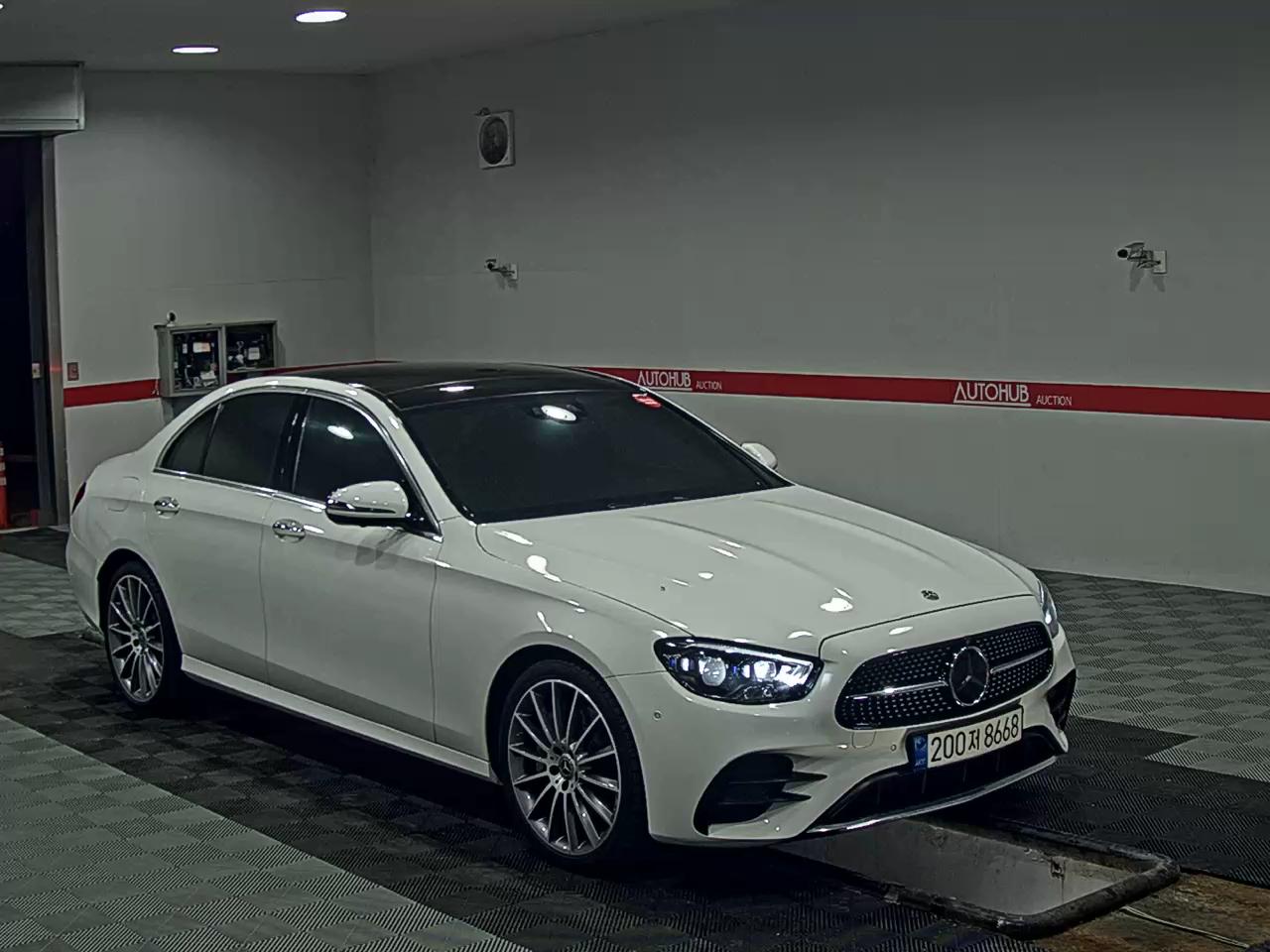 مرسيدس - E-CLASS - Image 2