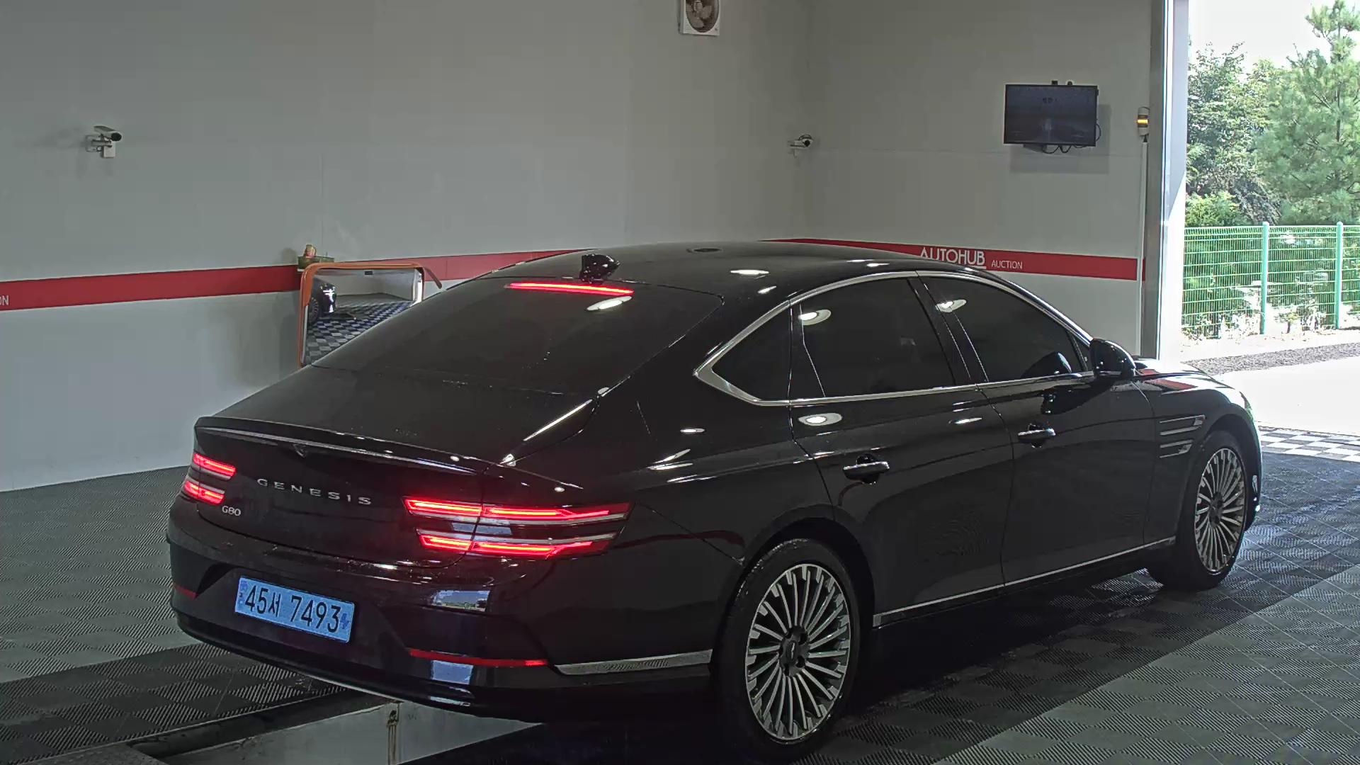 جينسس G80