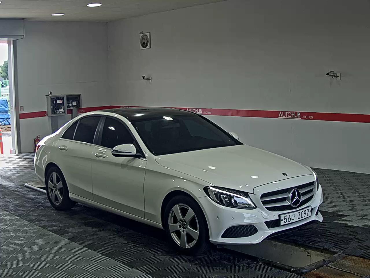 مرسيدس C-CLASS