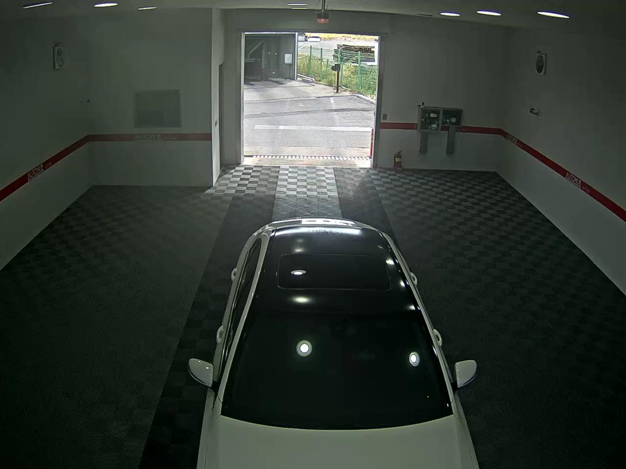 مرسيدس C-CLASS