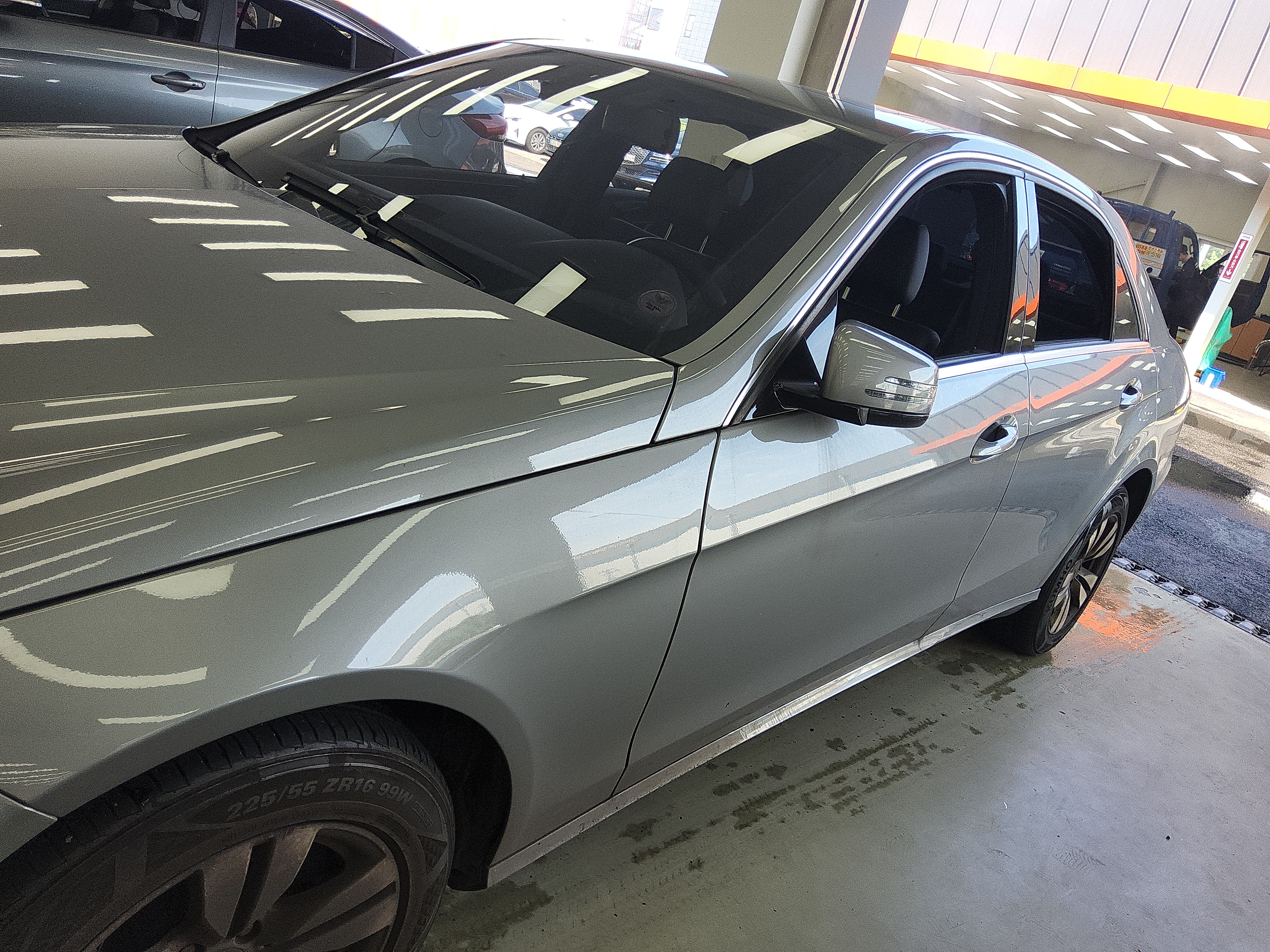مرسيدس E-CLASS