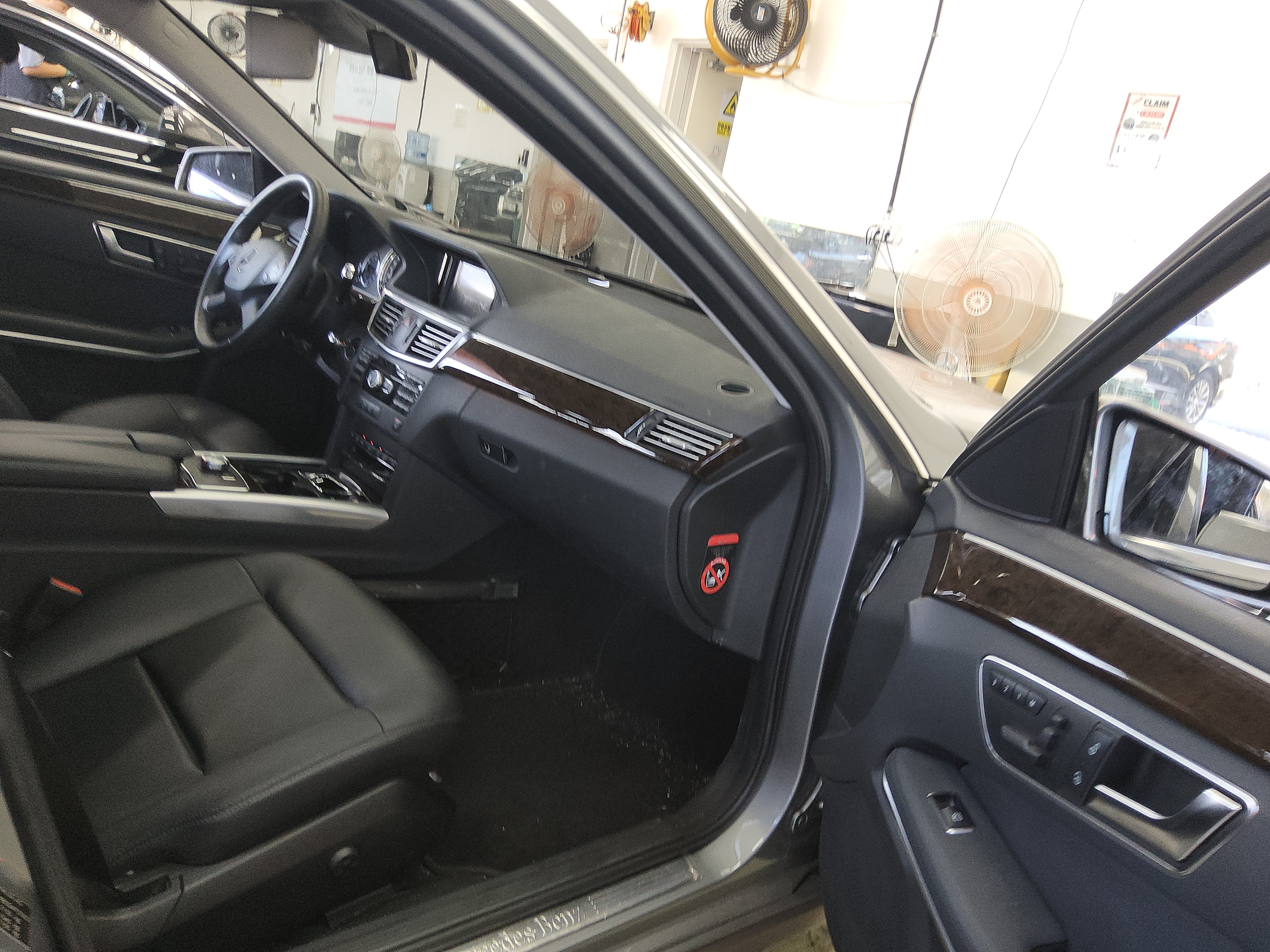 مرسيدس E-CLASS