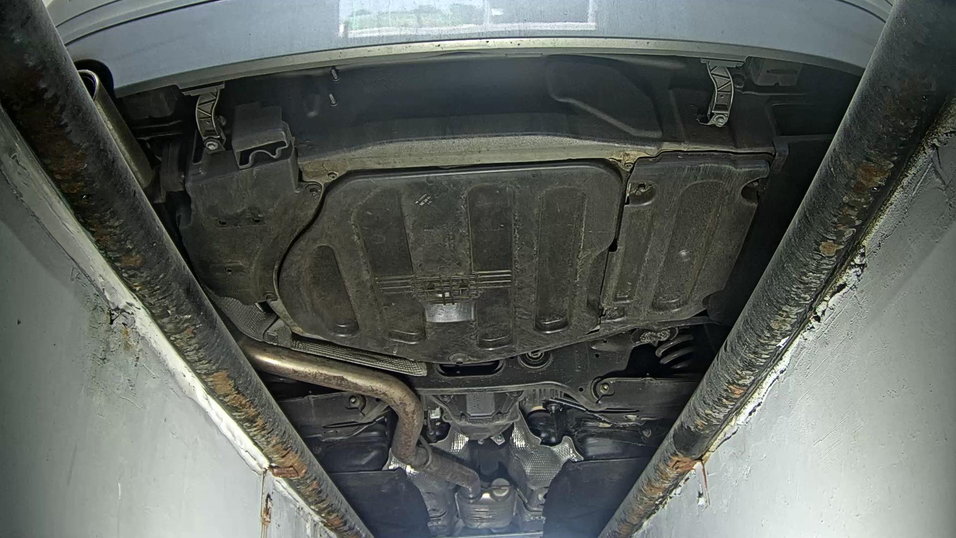 مرسيدس E-CLASS