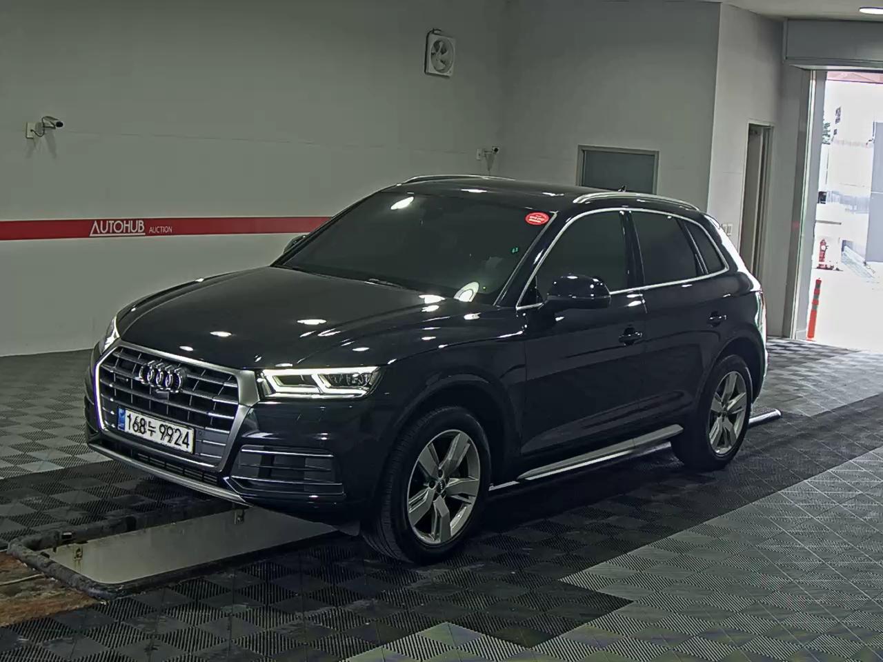 أودي - Q5 (2020)
