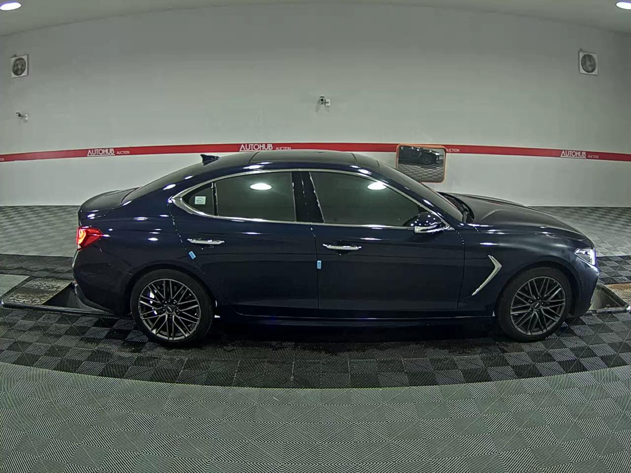 جينسس G70