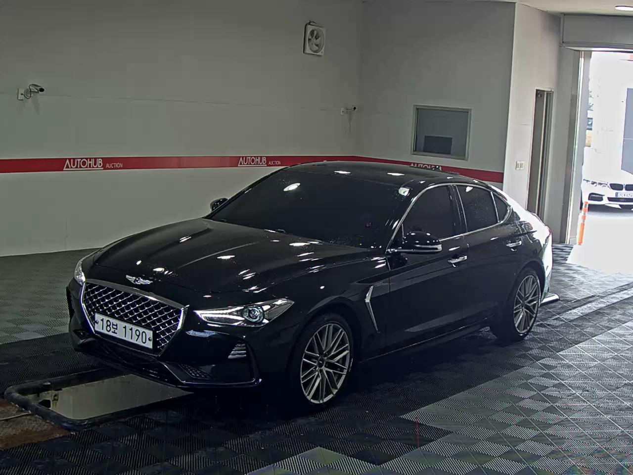 جينسس G70
