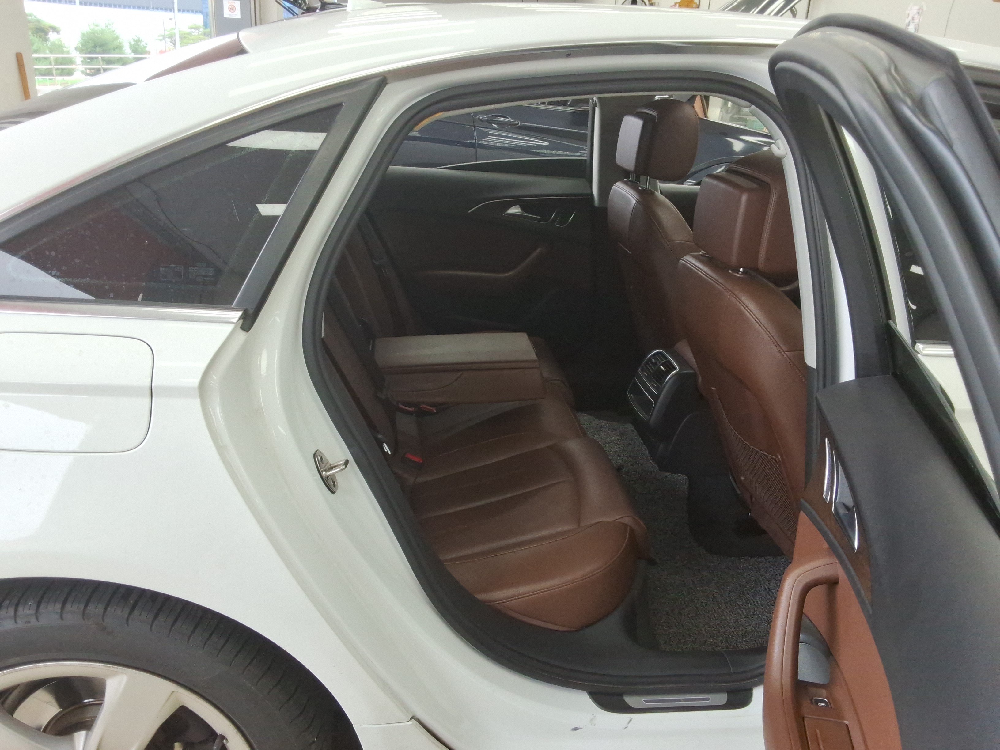 أودي A6