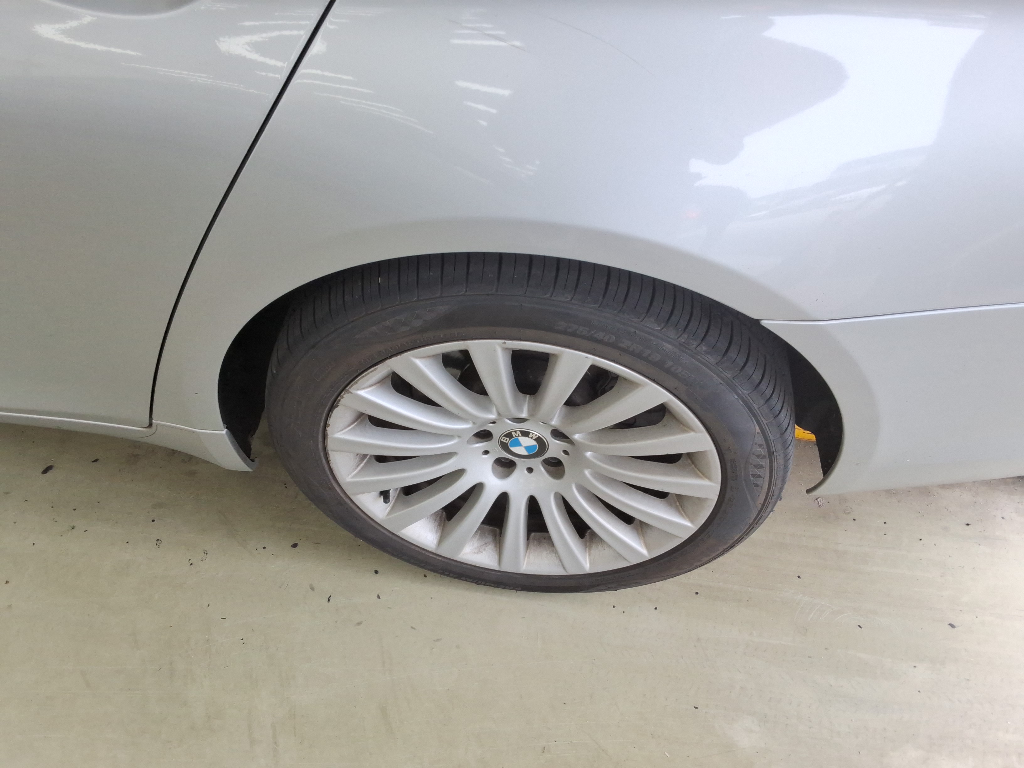BMW الفئة السابعة