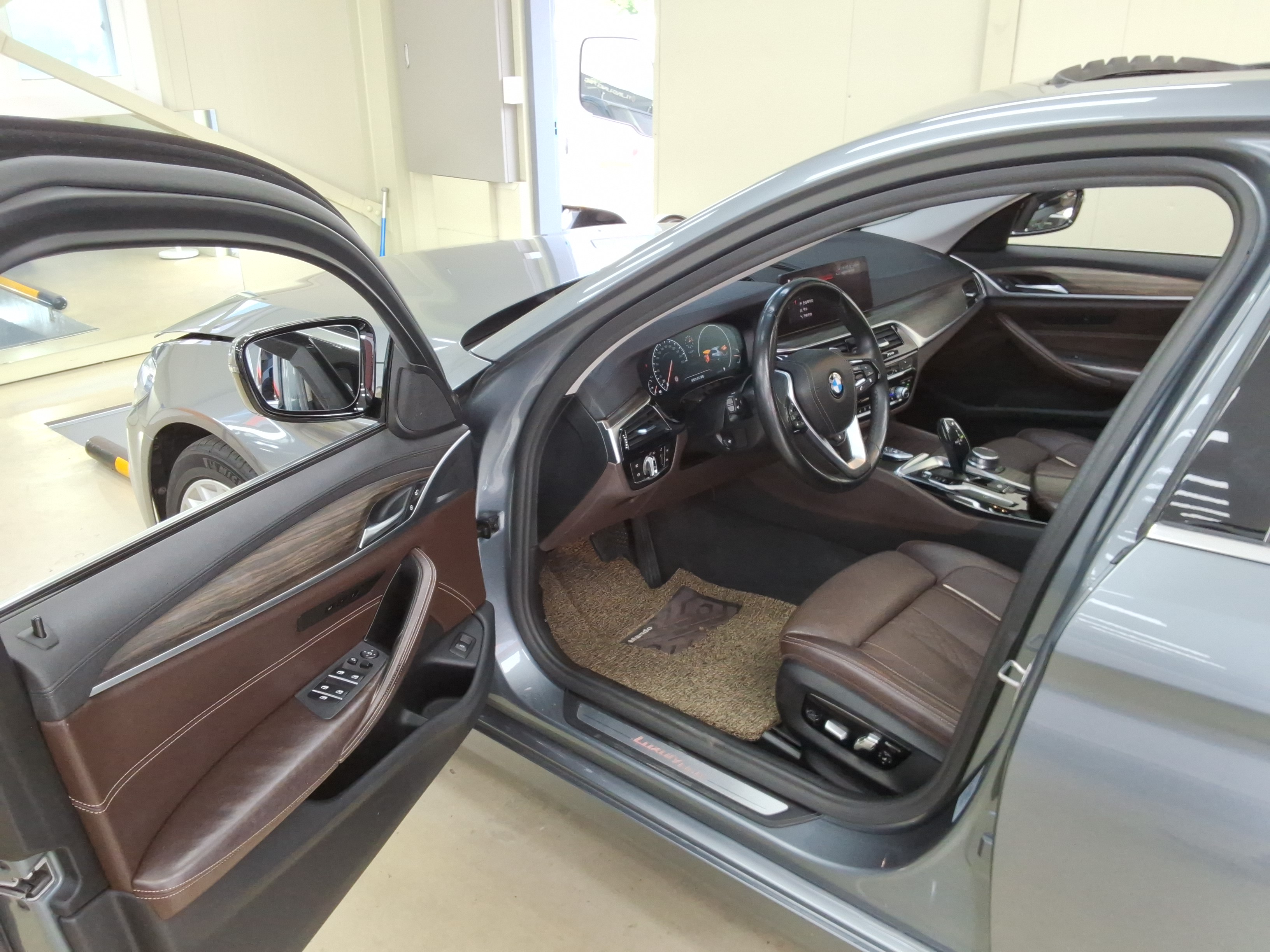 BMW الفئة الخامسة