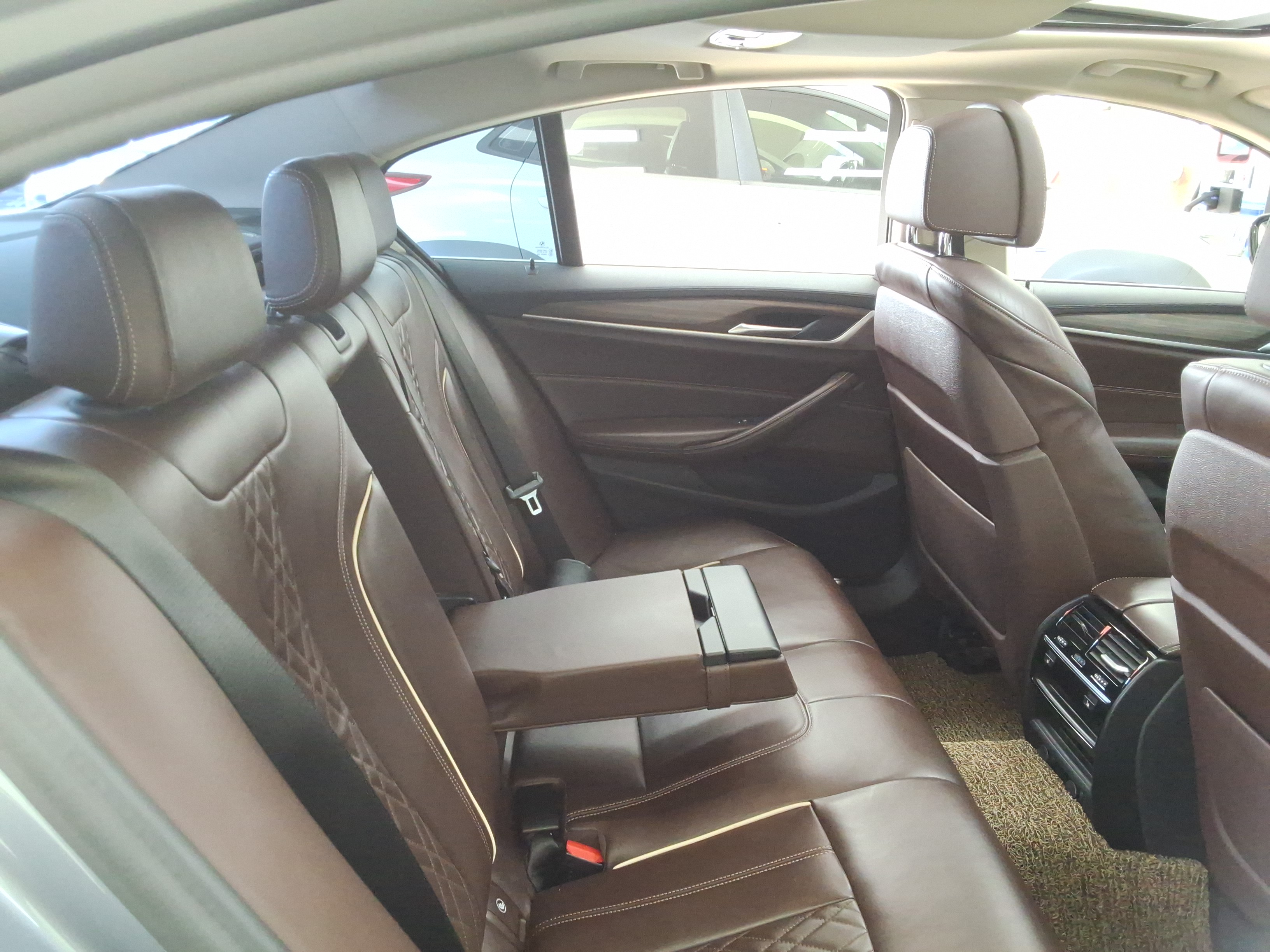 BMW الفئة الخامسة