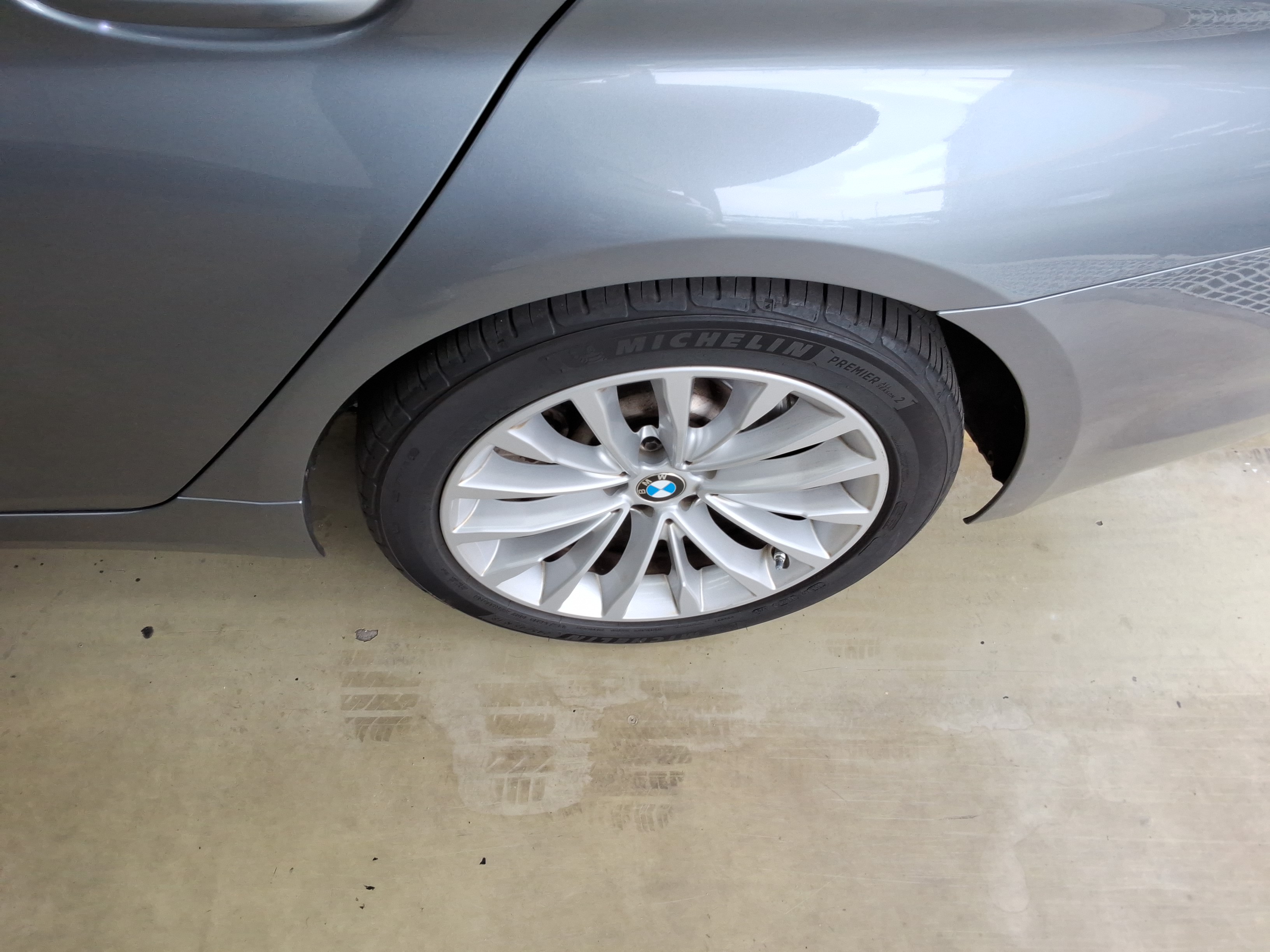 BMW الفئة الخامسة