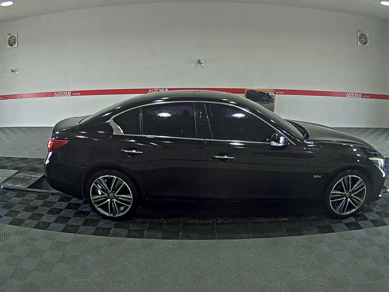 اينفيني Q50