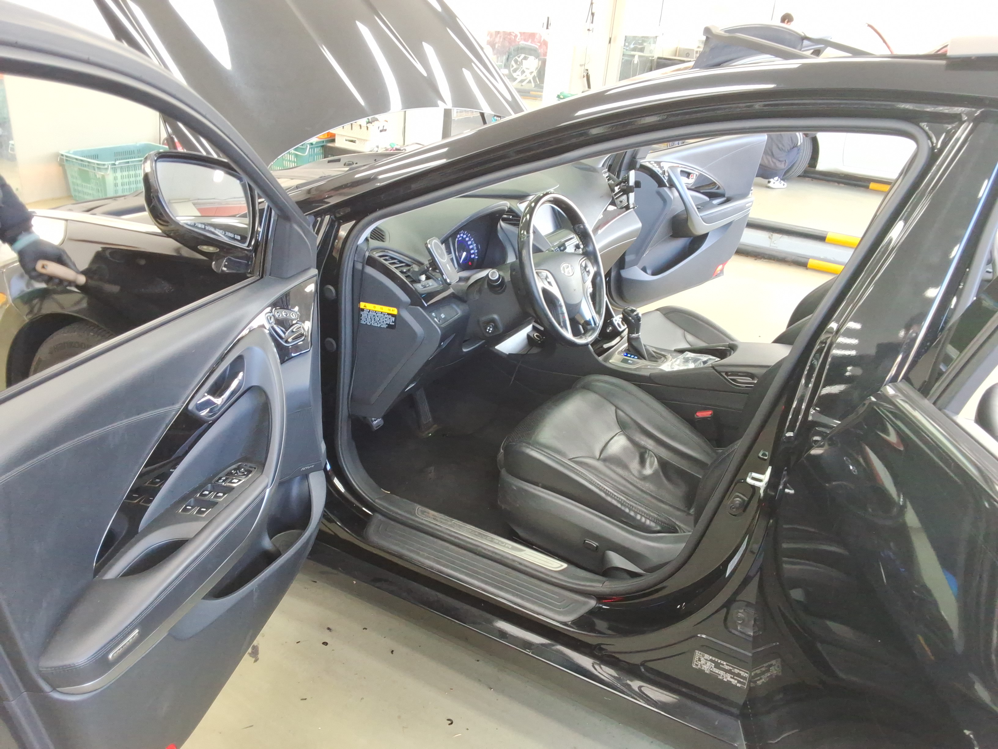 صورة إضافية