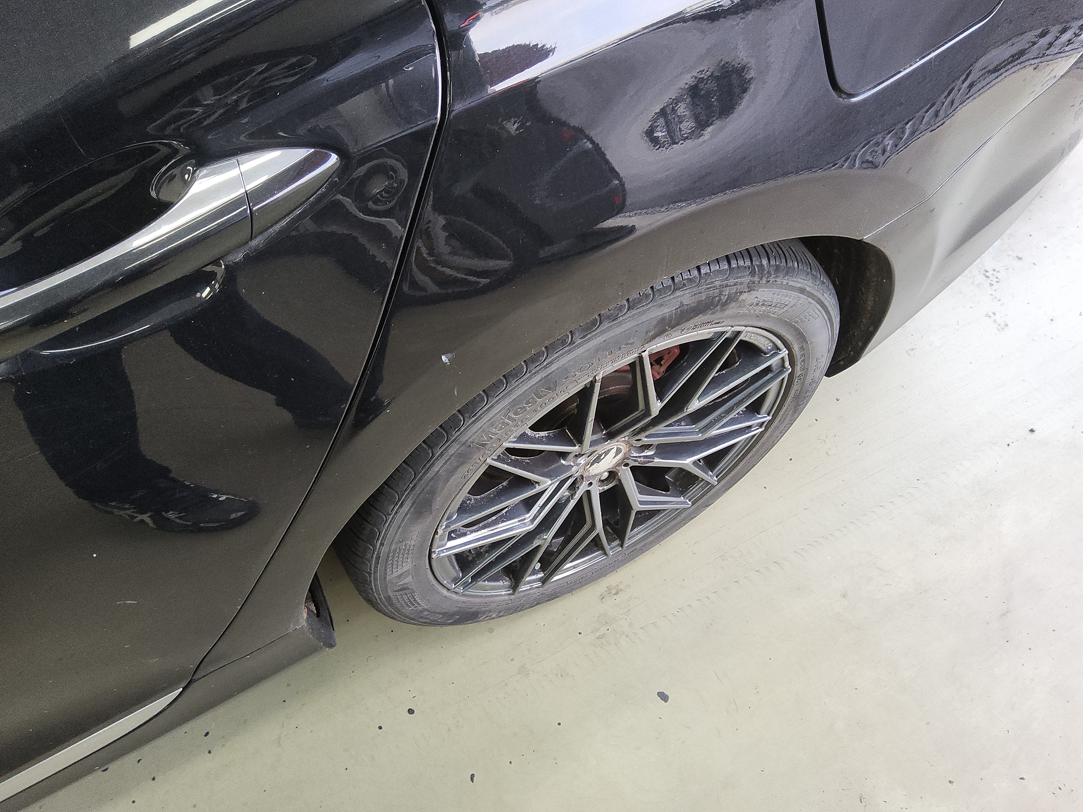 صورة إضافية